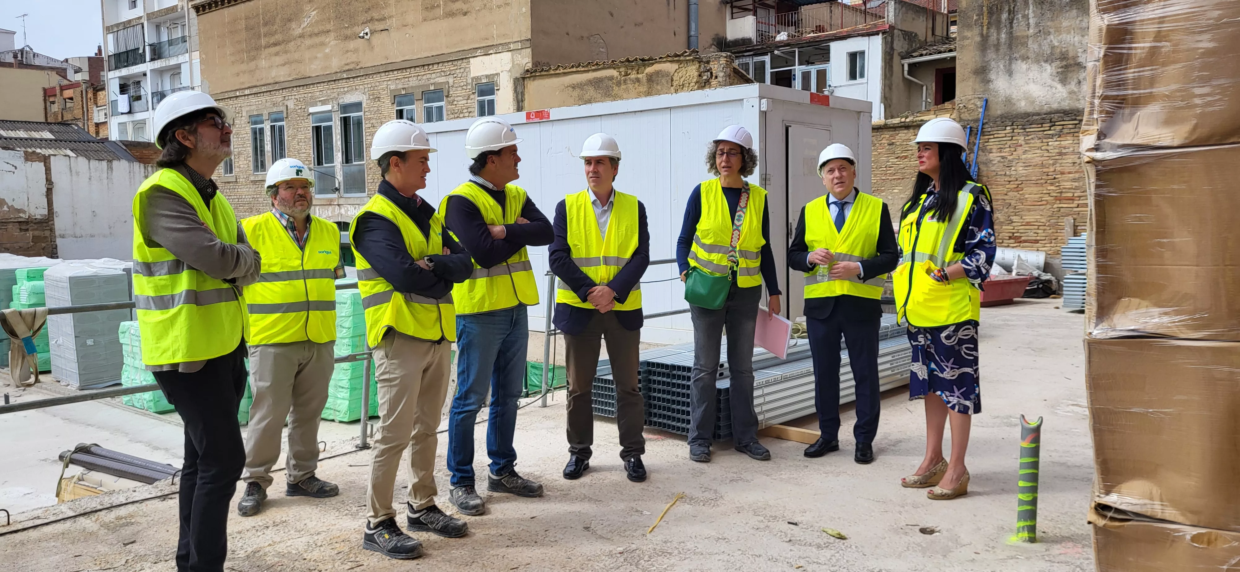 Visita a las obras de construcción de vivienda de protección en La Merced. Foto Mercedes Manterola