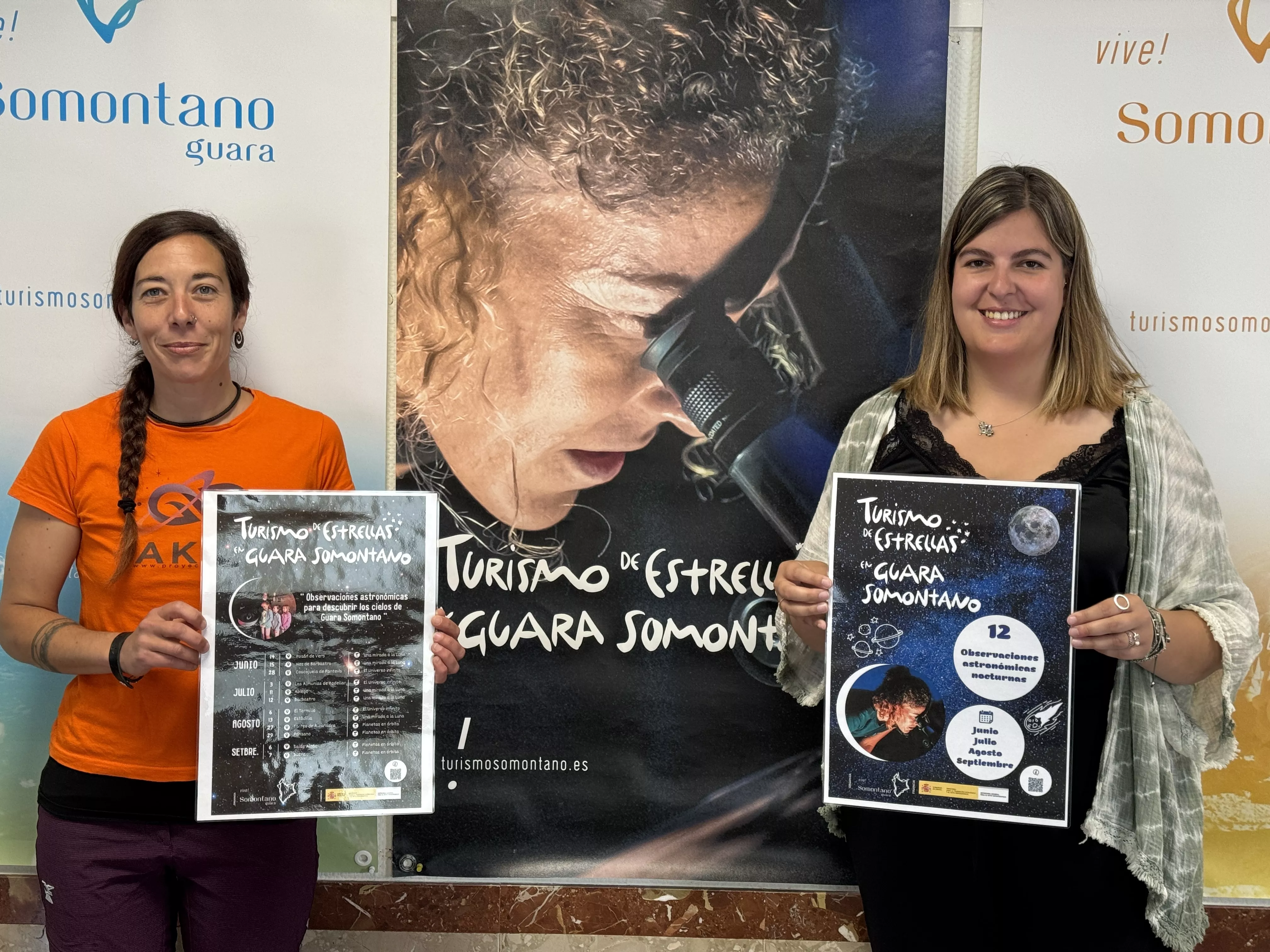 Mónica del Río y Pilar Lleida han presentado el programa Turismo de estrellas, que regresa este verano al destino Guara Somontano. Mónica del Río y Pilar Lleida han presentado el programa Turismo de estrellas, que regresa este verano al destino Guara Somontano.