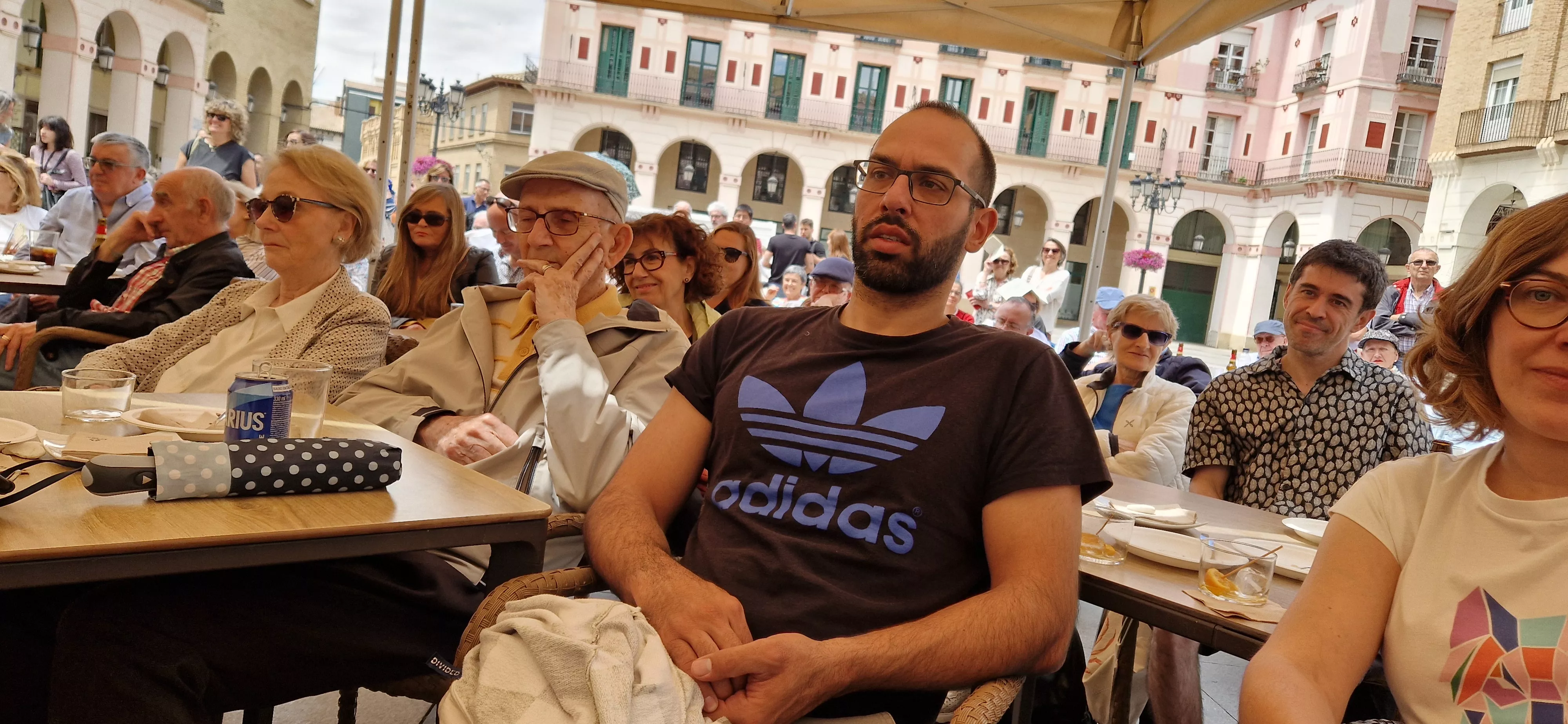  Victoria Abril, en el vermú con... del Festival de Cine de Huesca. Foto Myriam Martínez