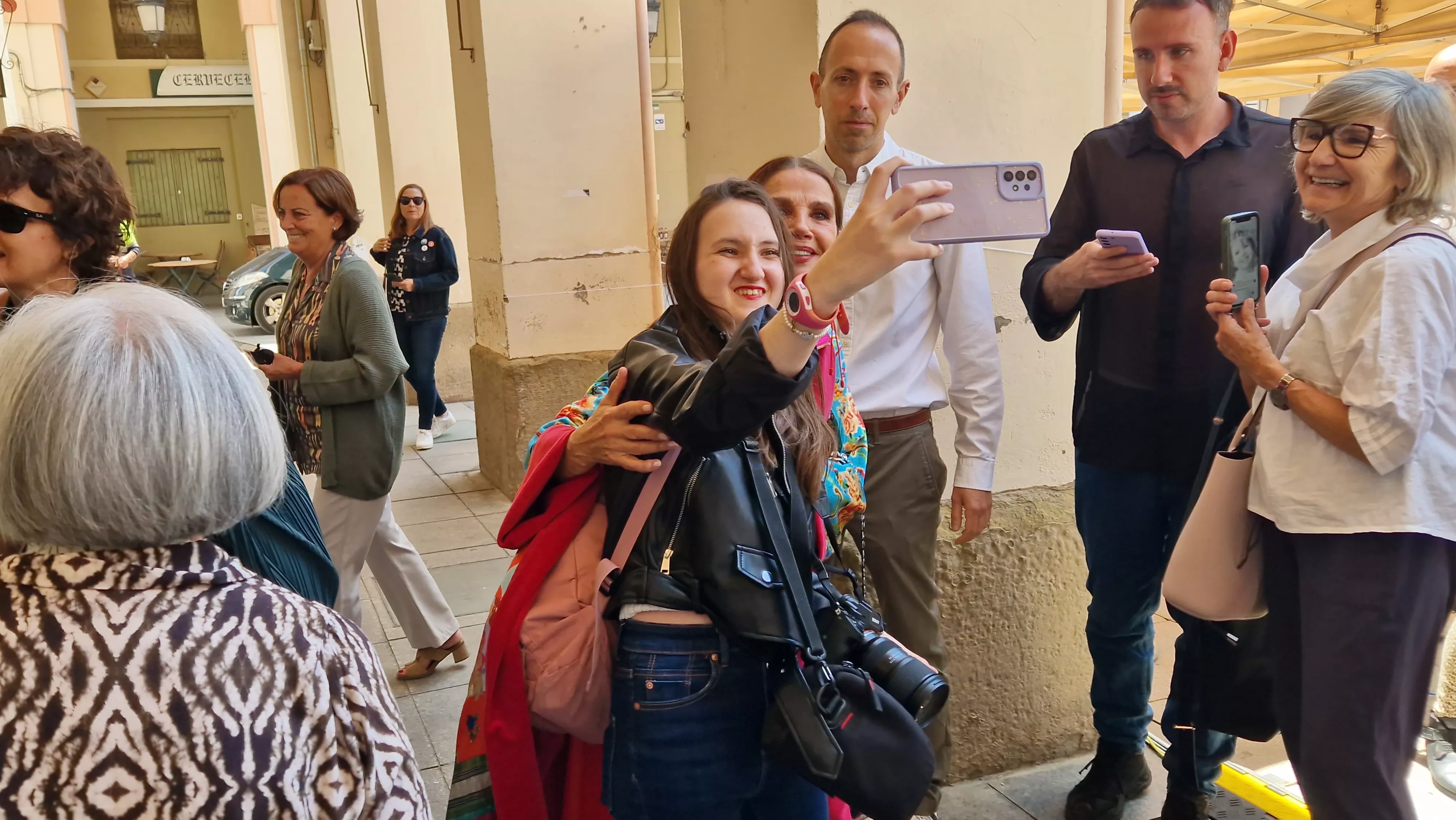  Victoria Abril, en el vermú con... del Festival de Cine de Huesca. Foto Myriam Martínez