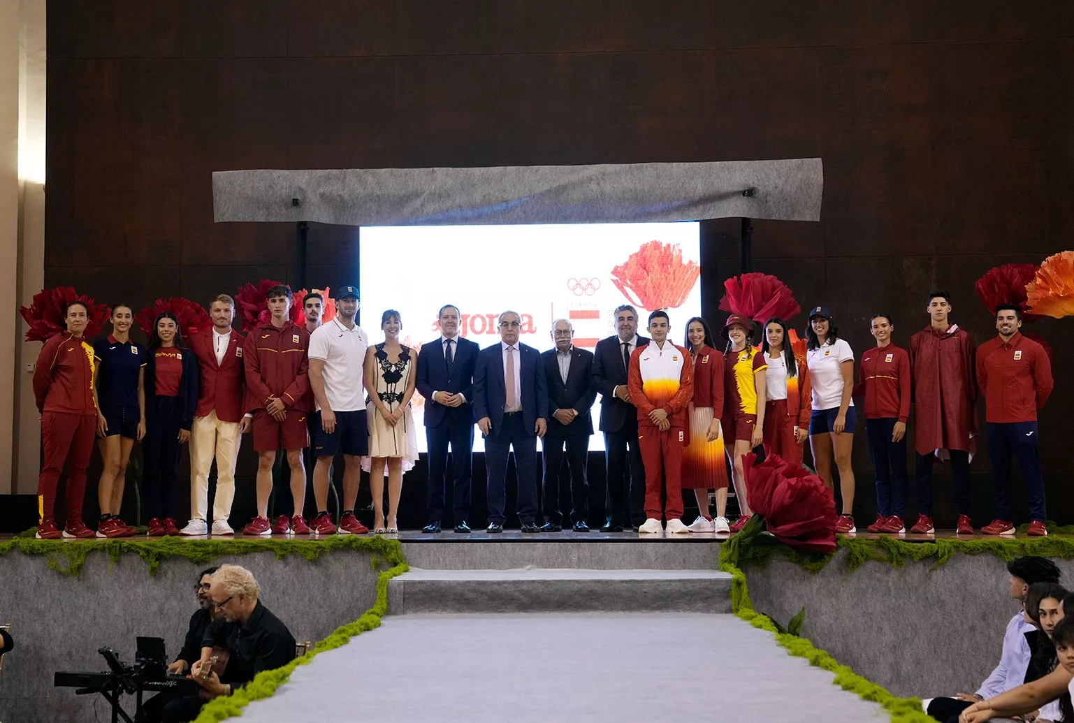 Inés Bergua en la presentación de la ropa de los Juegos. Foto: COE