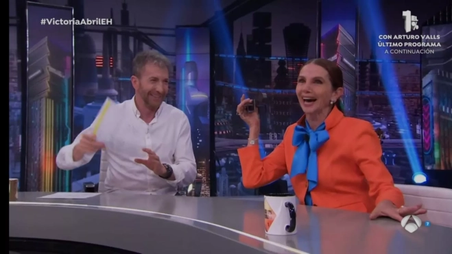 Pablo Motos y Victoria Abril. Pablo Motos y Victoria Abril.