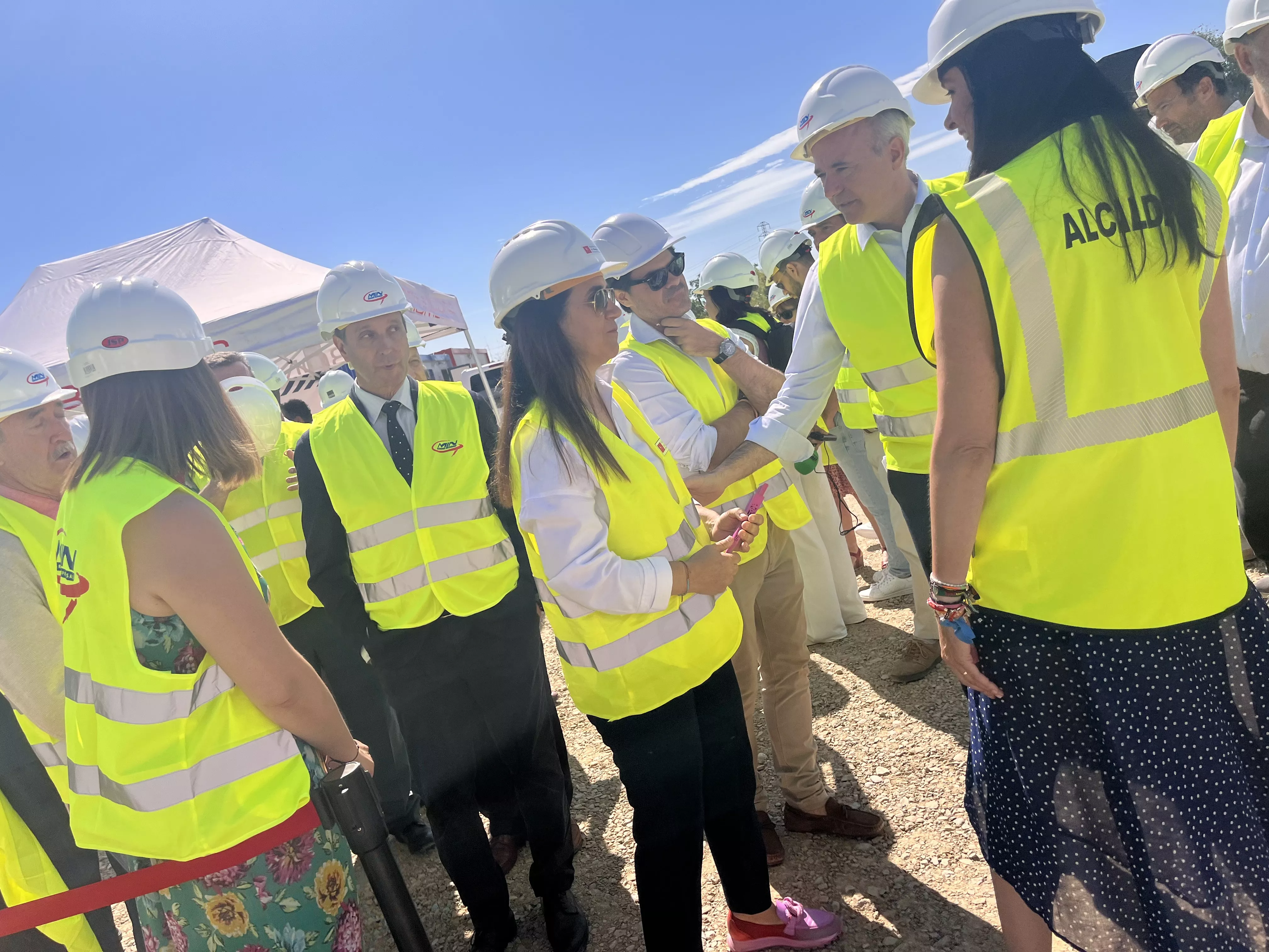 Acto de colocación de la primera piedra del Centro de Emergencias y Seguridad Ciudadana de Huesca. Foto Mercedes Manterola