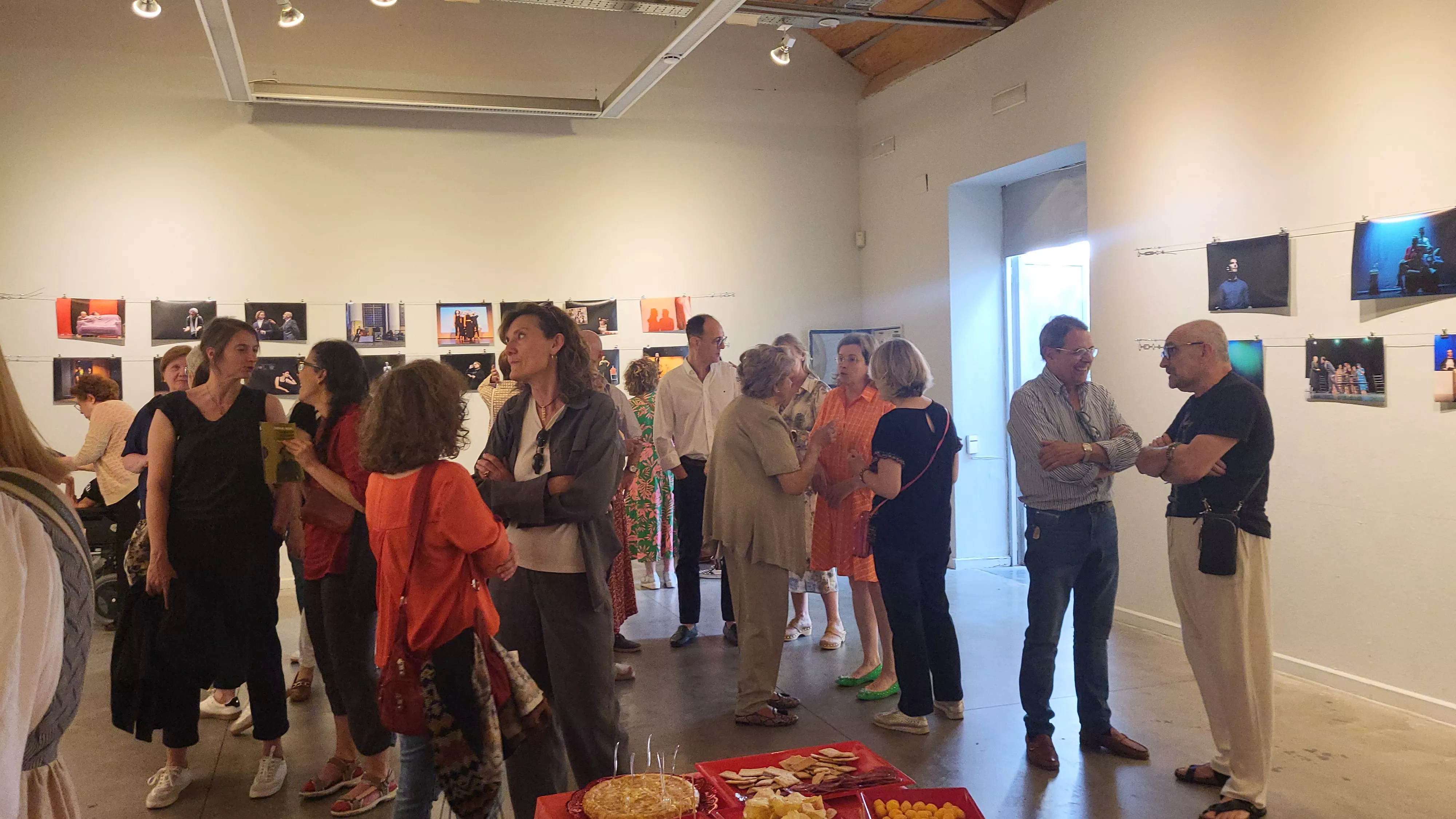 Exposición de La López "Arriba el telón" en el Centro Manuel Benito Moliner. Foto Mercedes Manterola