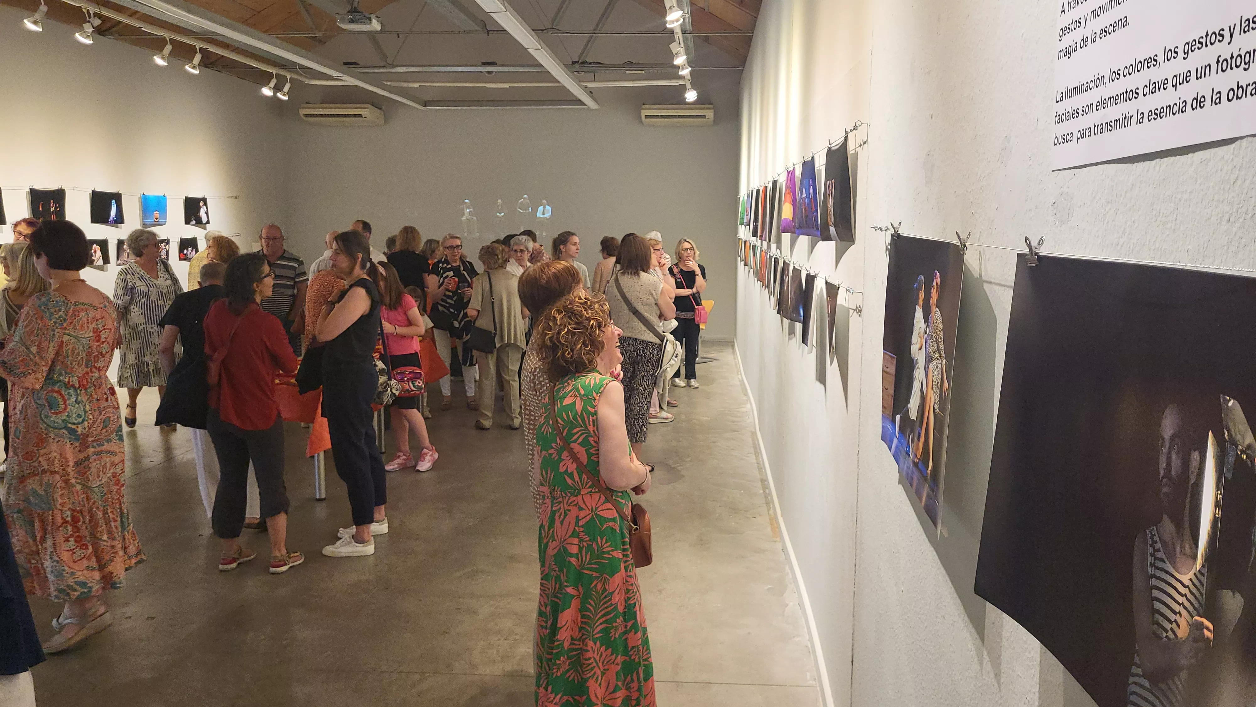 Exposición de La López "Arriba el telón" en el Centro Manuel Benito Moliner. Foto Mercedes Manterola