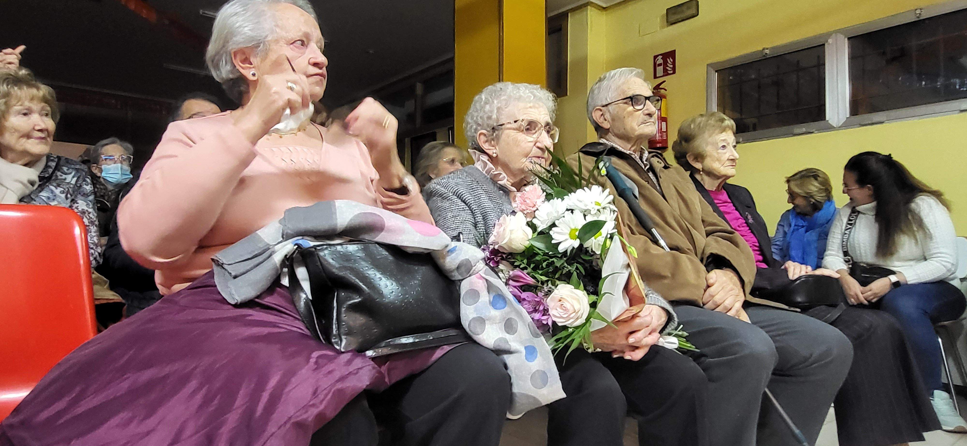 Imágenes del homenaje a Angelines Palacio. Foto Myriam Martínez