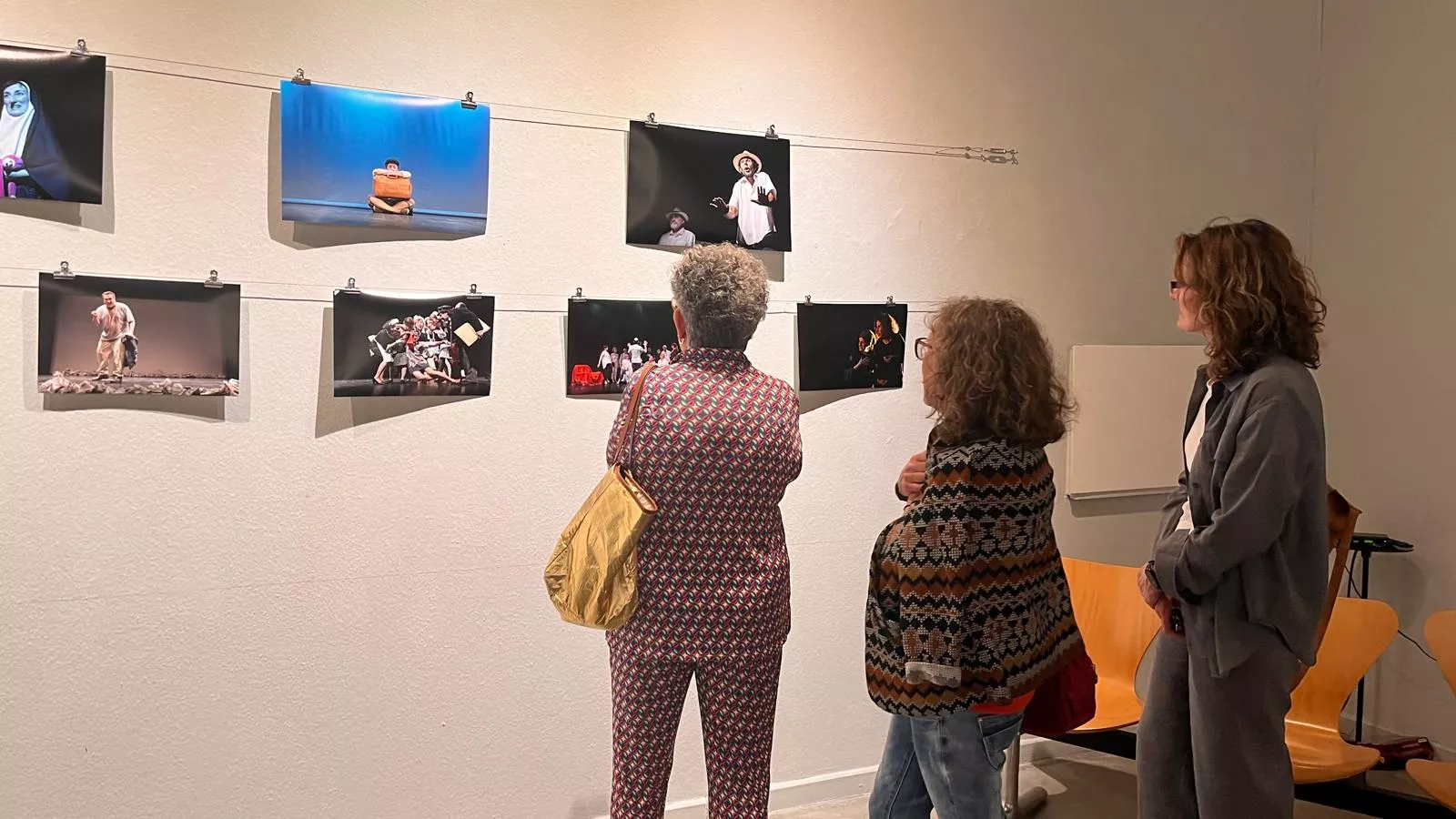Exposición de La López "Arriba el telón" en el Centro Manuel Benito Moliner. Foto Mercedes Manterola