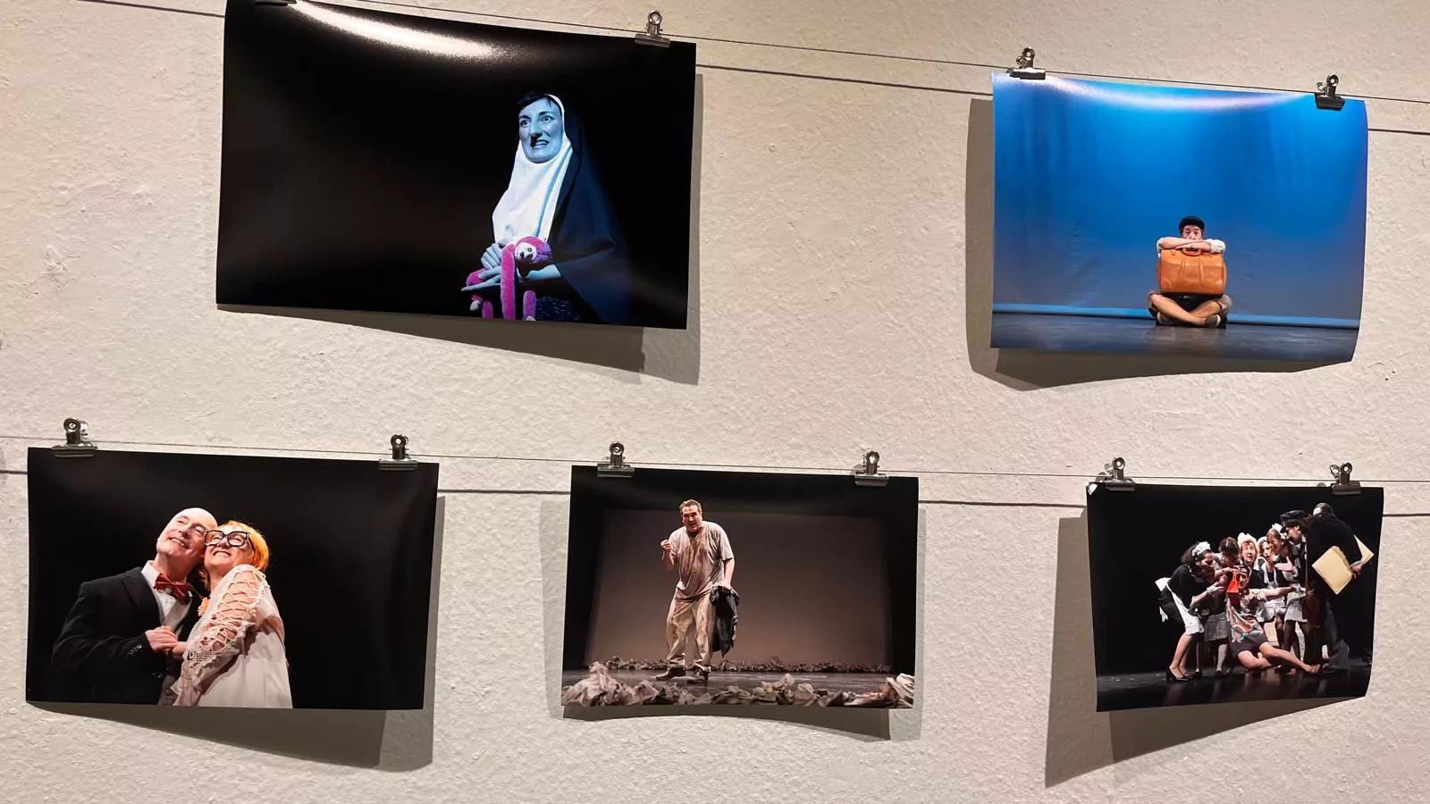 Exposición de La López "Arriba el telón" en el Centro Manuel Benito Moliner. Foto Mercedes Manterola