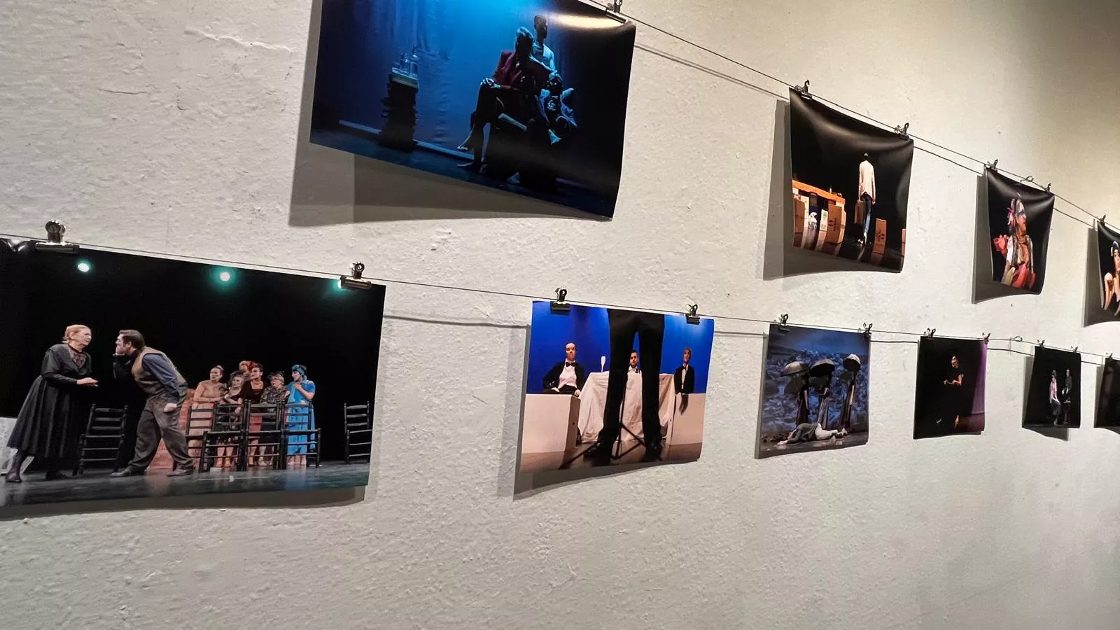 Exposición de La López "Arriba el telón" en el Centro Manuel Benito Moliner. Foto Mercedes Manterola