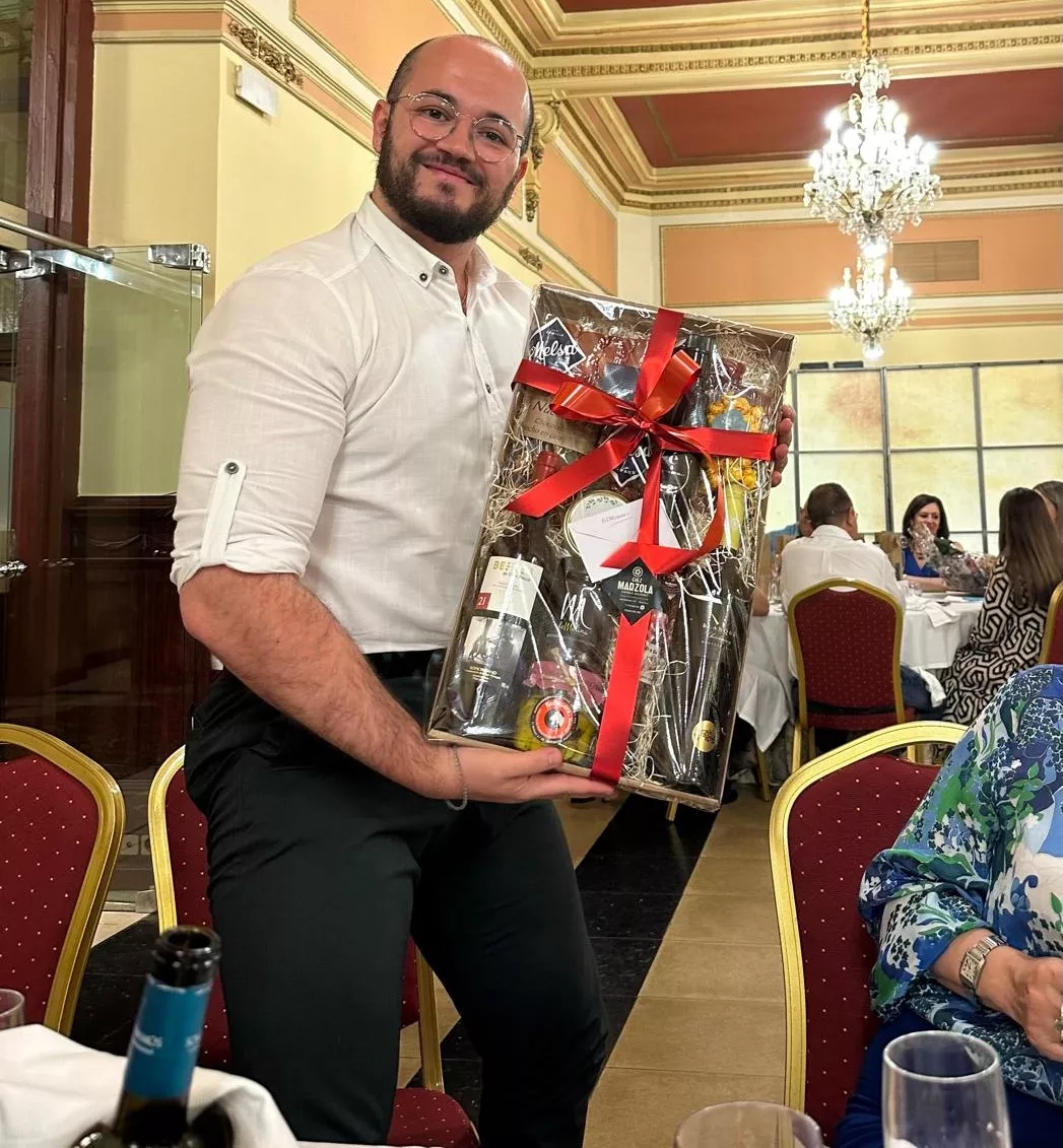 La Federación de Asociaciones de la Construcción de Huesca celebrando San Antón 