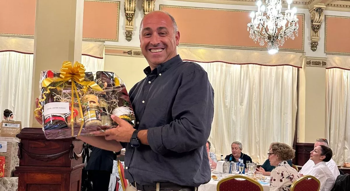 La Federación de Asociaciones de la Construcción de Huesca celebrando San Antón 