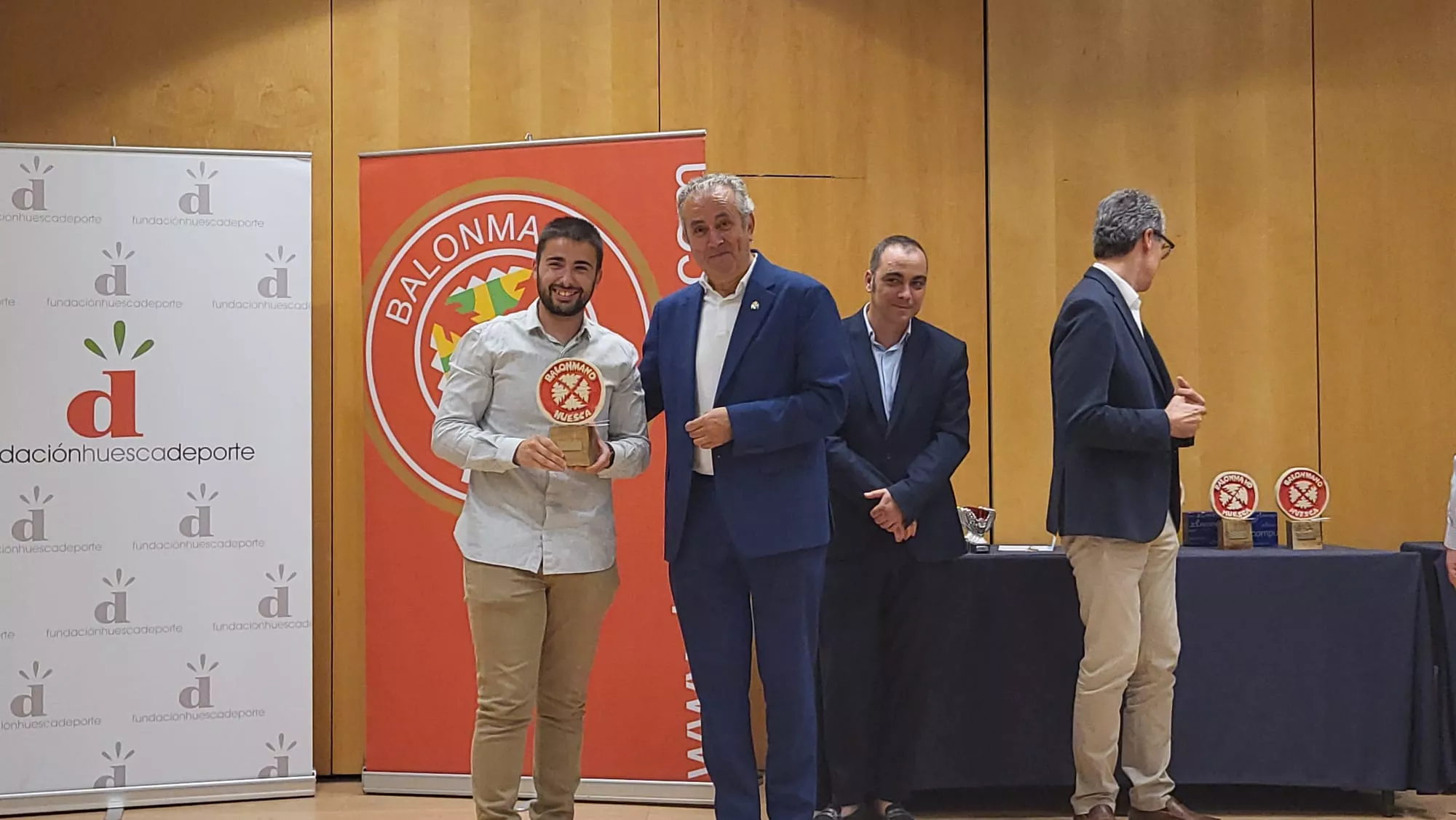 Fiesta de fin de temporada de Balonmano Huesca