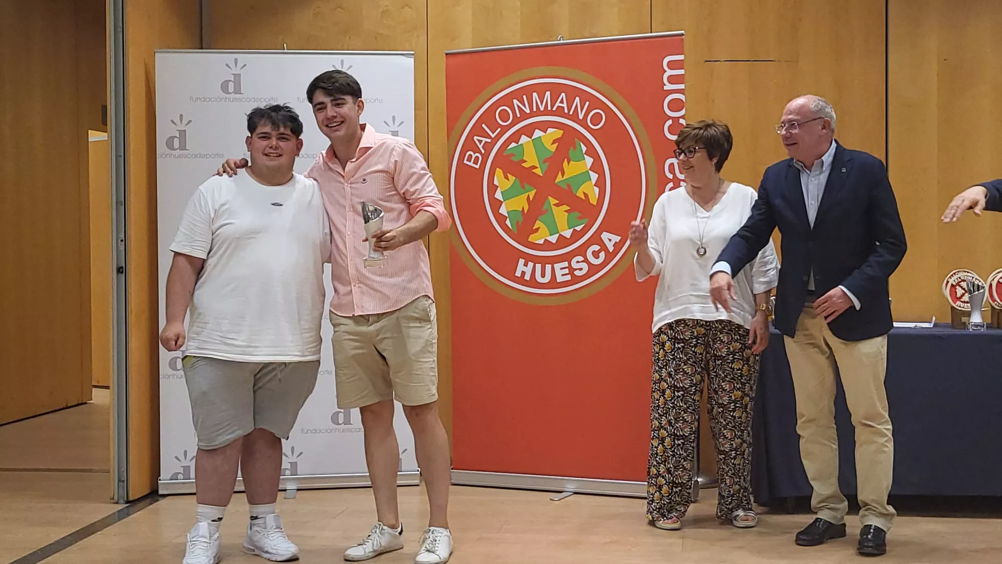 Fiesta de fin de temporada de Balonmano Huesca