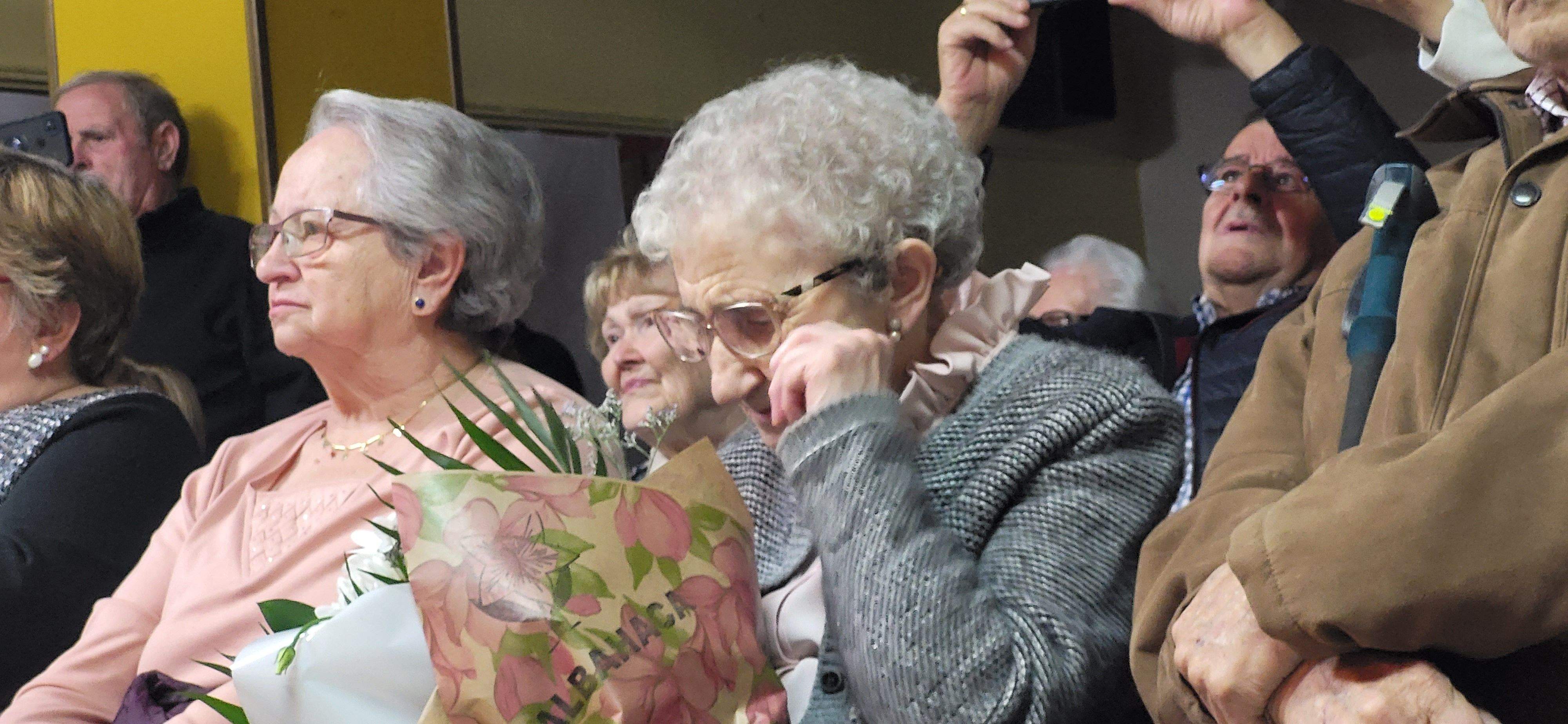 Imágenes del homenaje a Angelines Palacio. Foto Myriam Martínez 