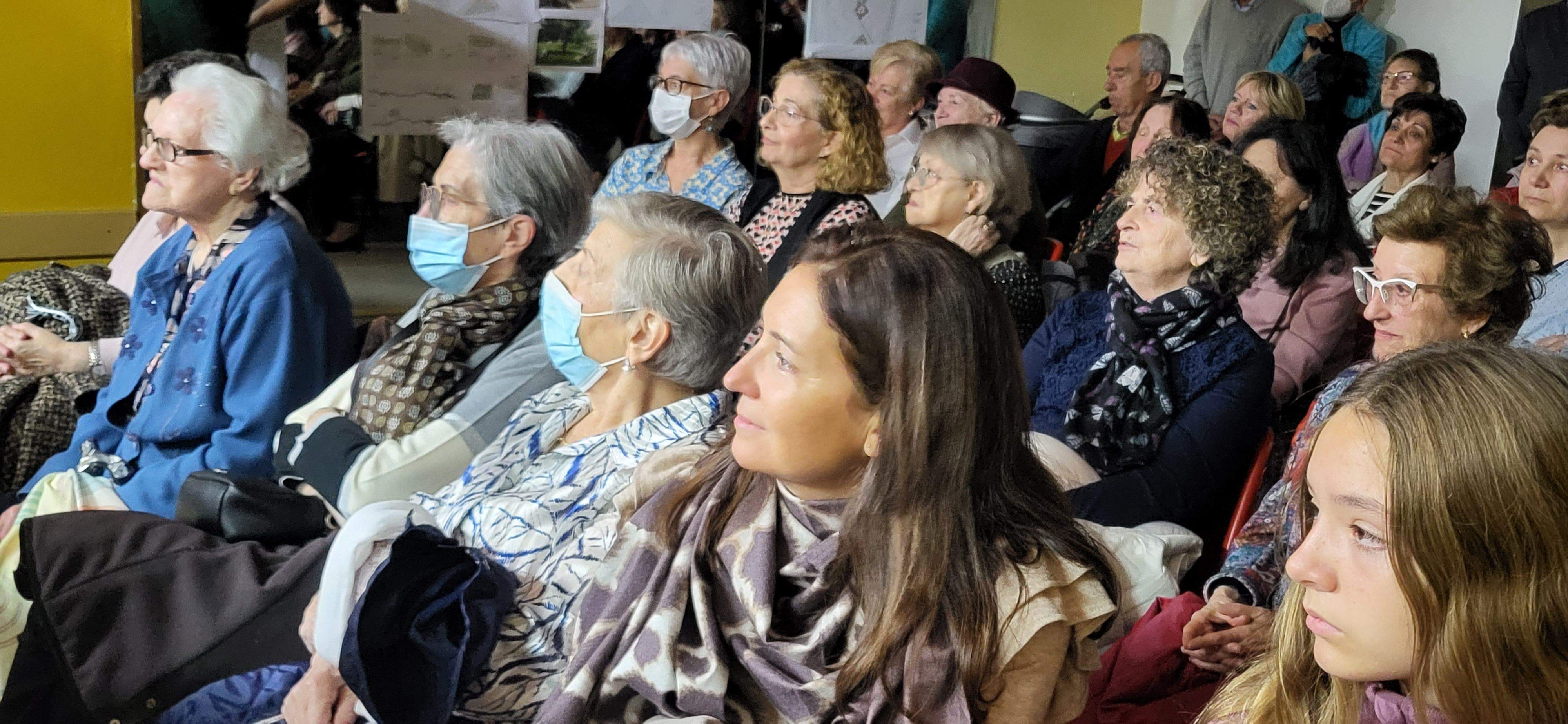 Imágenes del homenaje a Angelines Palacio. Foto Myriam Martínez 