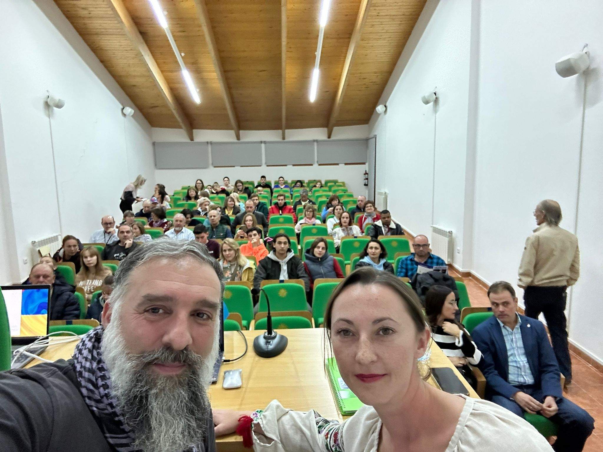 Exposición del cabo Javier Martín en el CEA José Luis Iranzo de Andorra