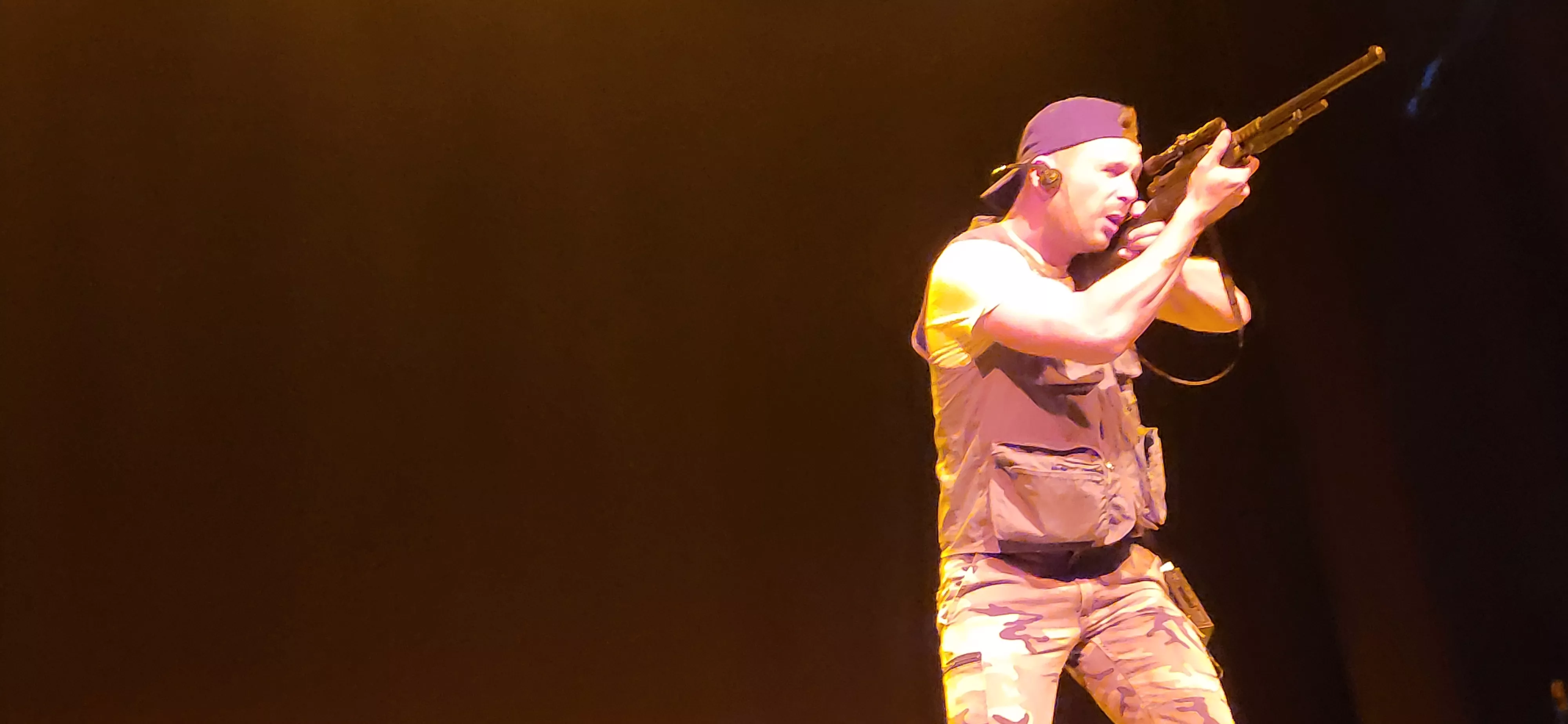 Actuación de Alboroque en la Muestra de Teatro y Danza Joven de Huesca. Foto Mercedes Manterola