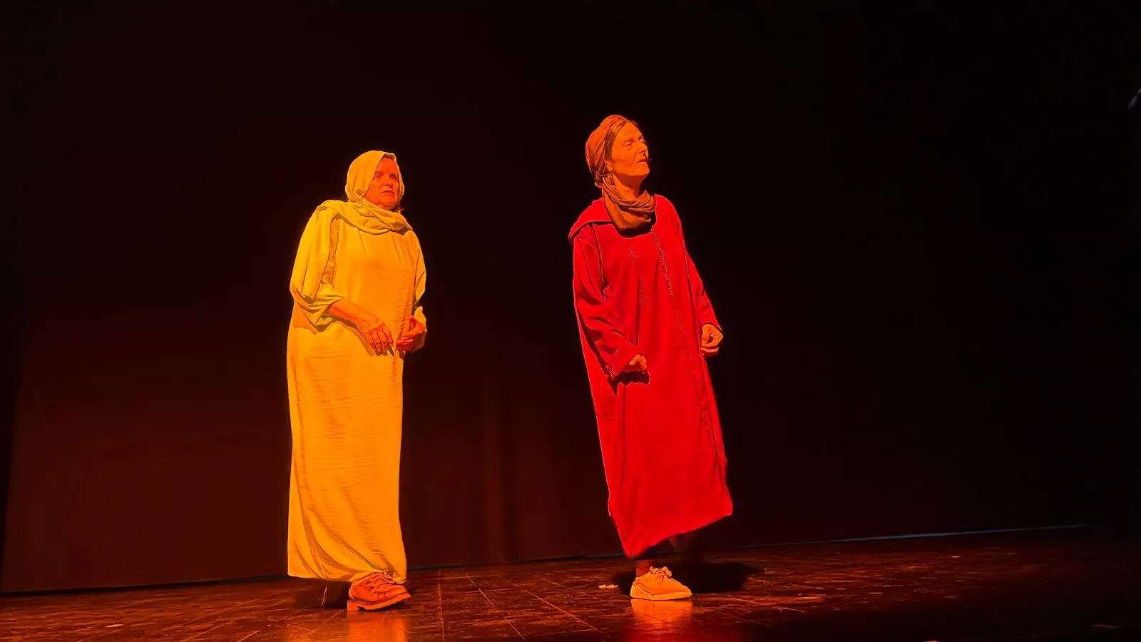 Actuación de Alboroque en la Muestra de Teatro y Danza Joven de Huesca. Foto Mercedes Manterola