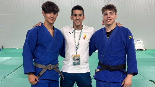 El Club Judo Binéfar en Cáceres. El Club Judo Binéfar en Cáceres.