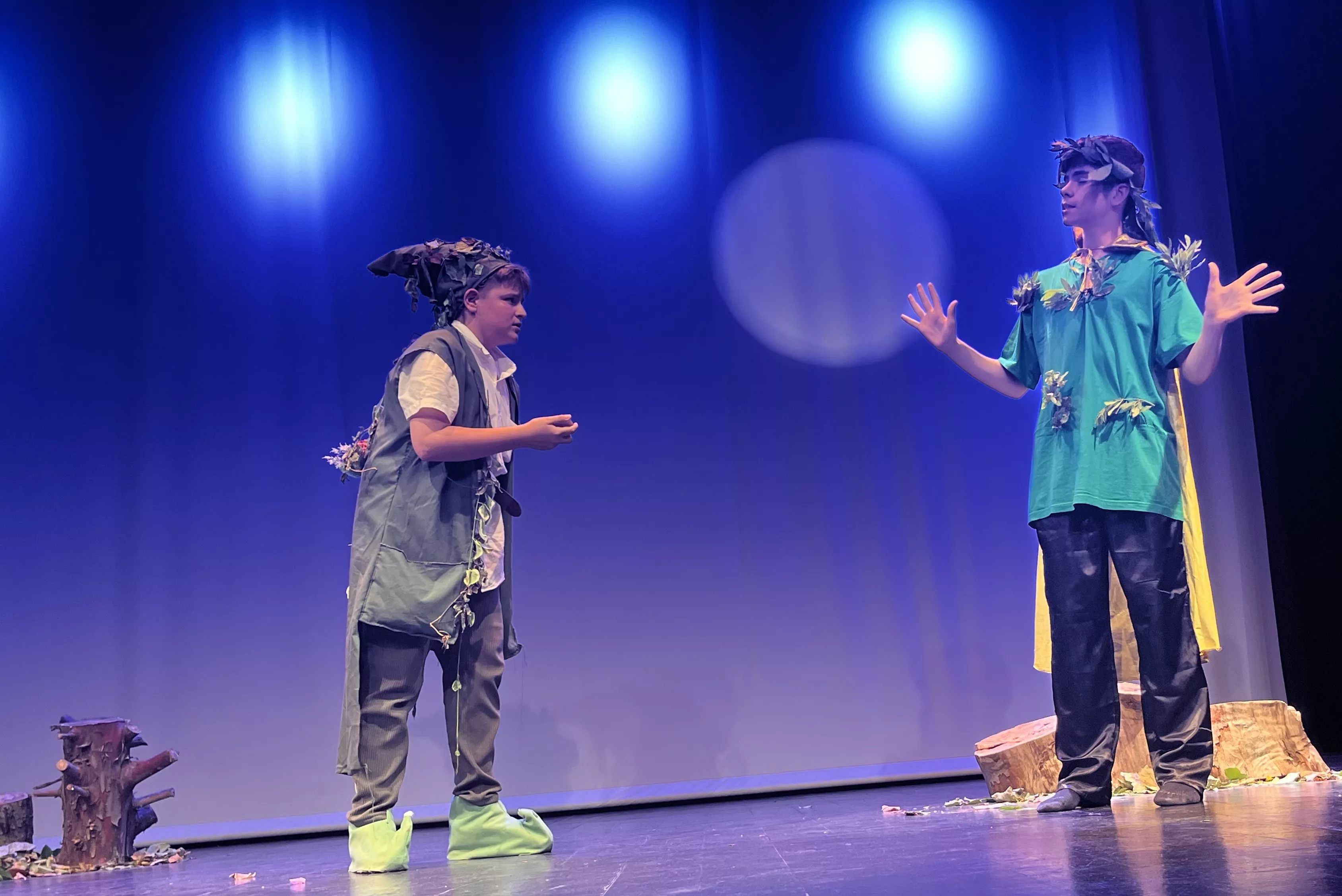 Actuación de La ventana teatro con la obra Pun(n)ck en la Muestra de Teatro y Danza Joven. Foto Mercedes Manterola