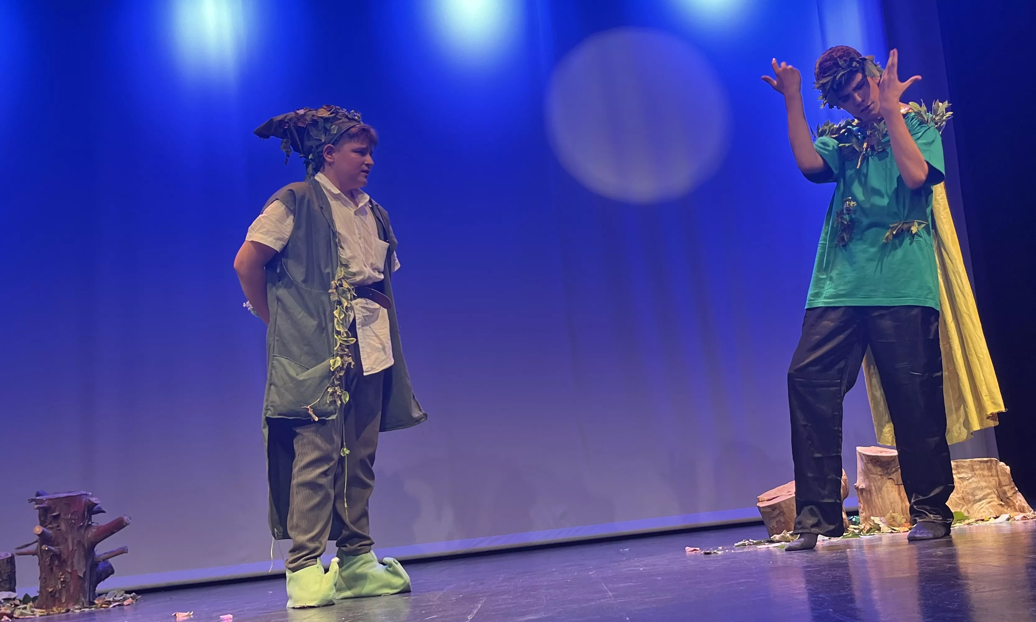 Actuación de La ventana teatro con la obra Pun(n)ck en la Muestra de Teatro y Danza Joven. Foto Mercedes Manterola