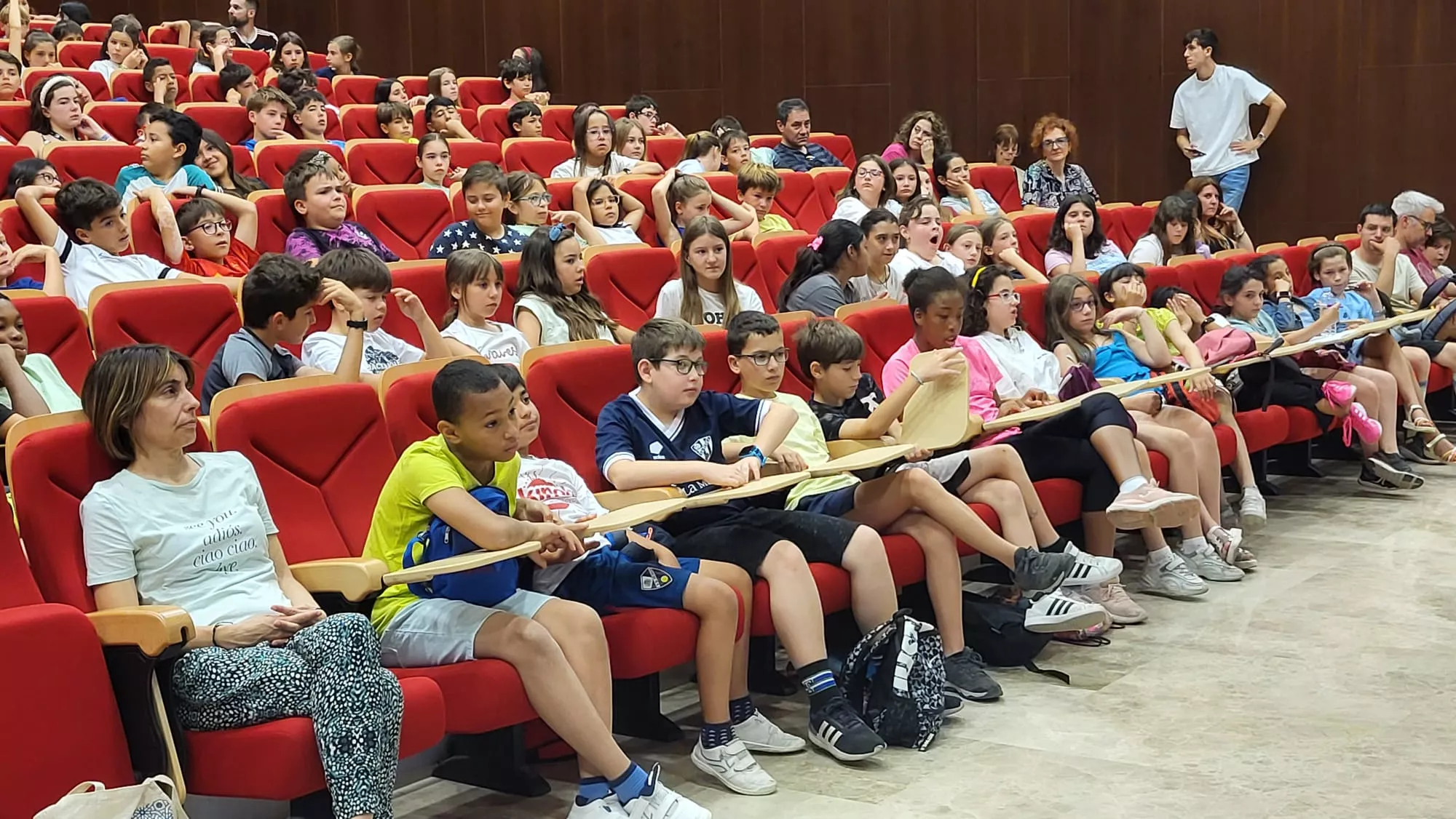 Unizar Kids en la Facultad de Empresa. 