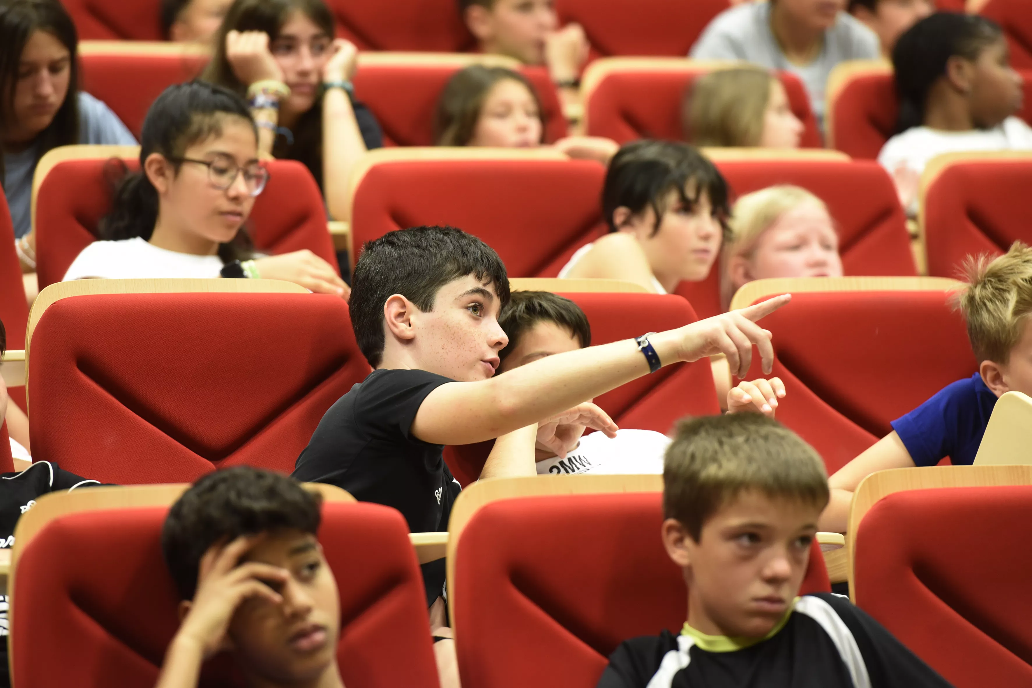 Unizar Kids en la Facultad de Empresa. Foto Javier Blasco