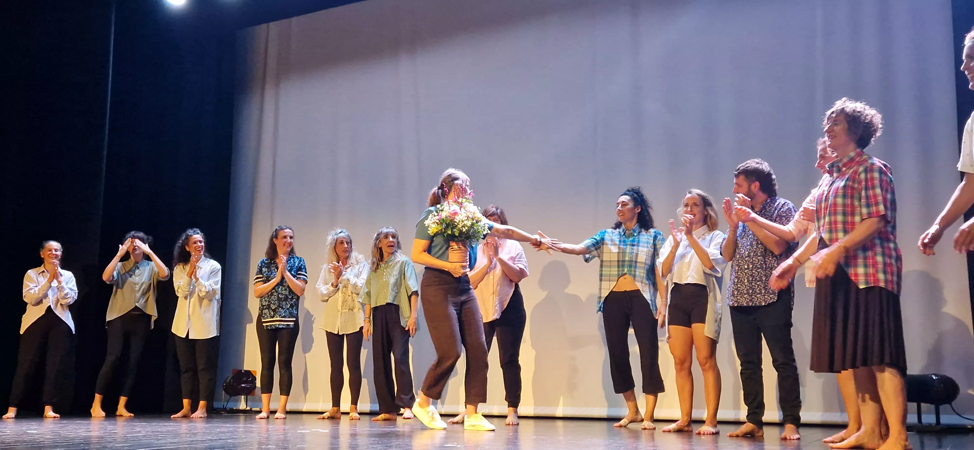 Grupos de danza contemporánea de Nuria Bolea en la Muestra Joven. Foto Myriam Martínez 