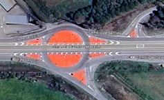 Imagen actual de la glorieta partida de la N-240 en Monzón.