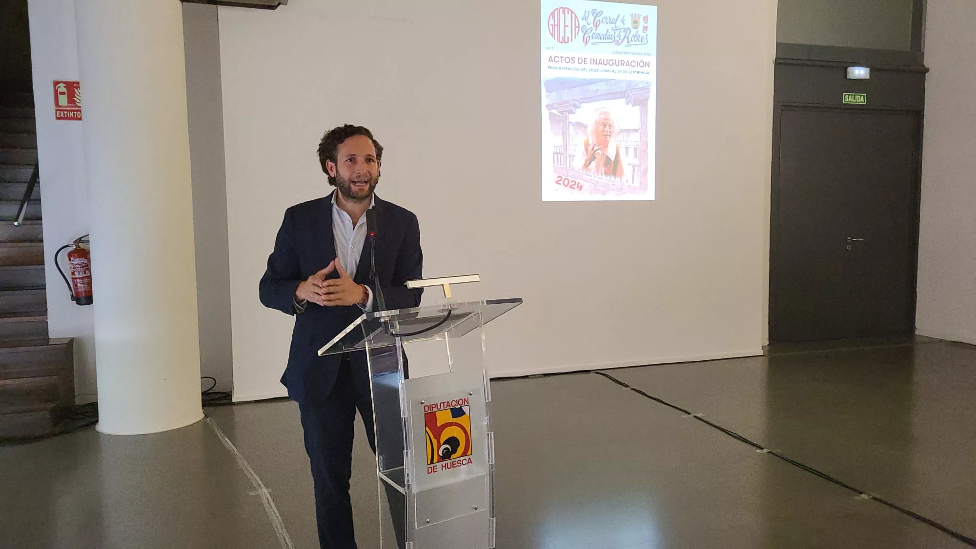 Presentación del Corral de Comedias de Robres