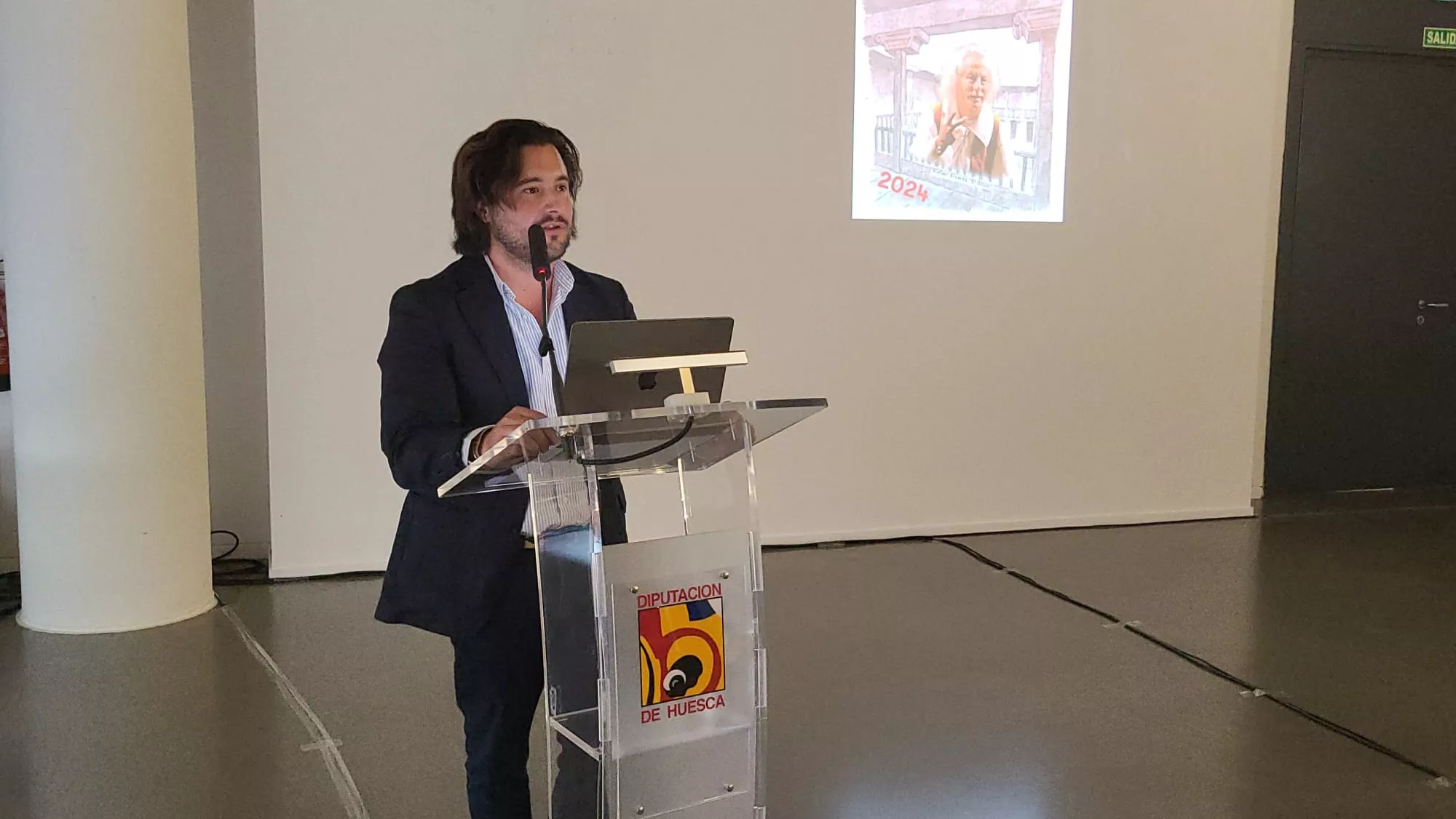 Presentación del Corral de Comedias de Robres