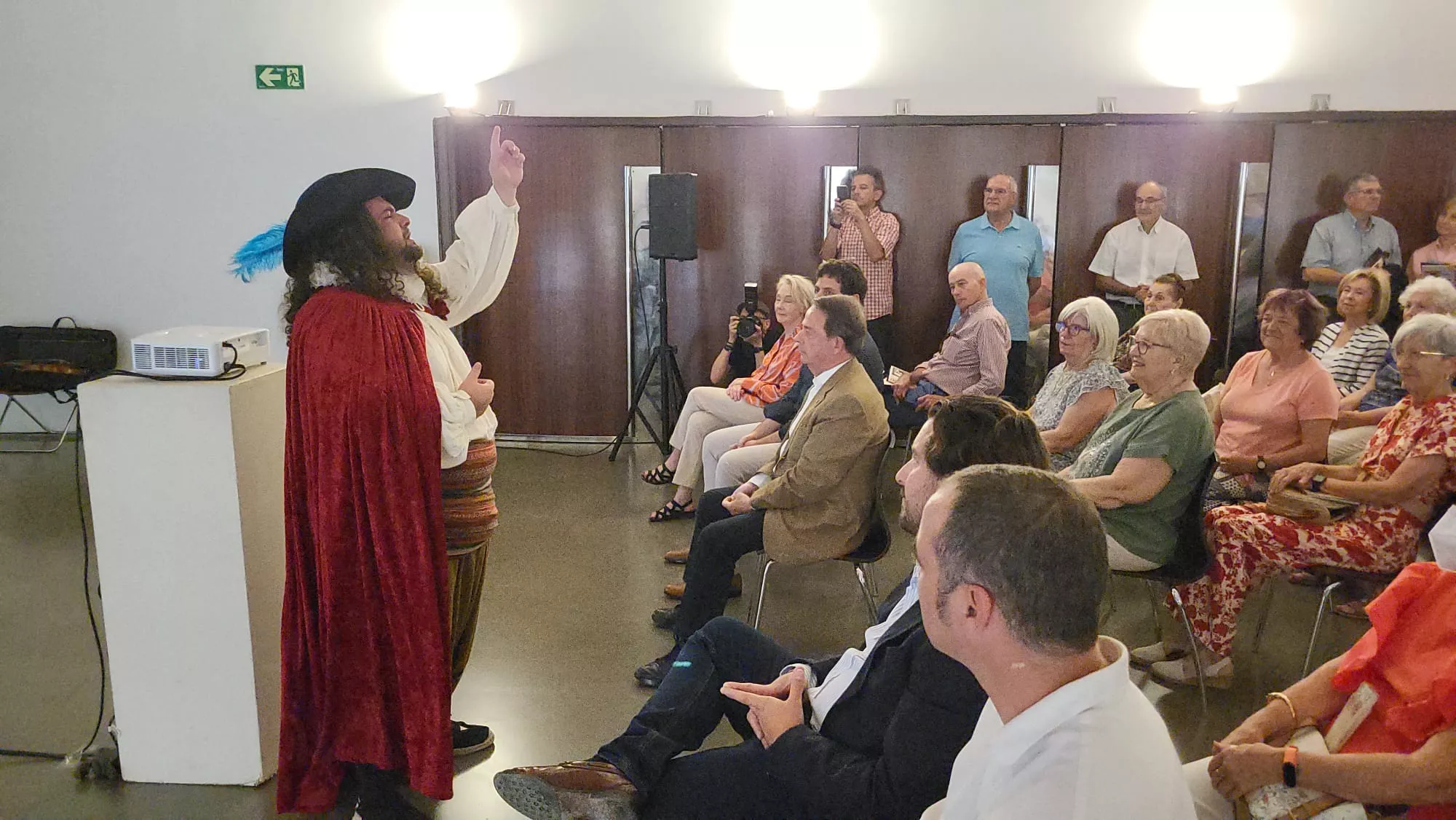 Presentación del Corral de Comedias de Robres