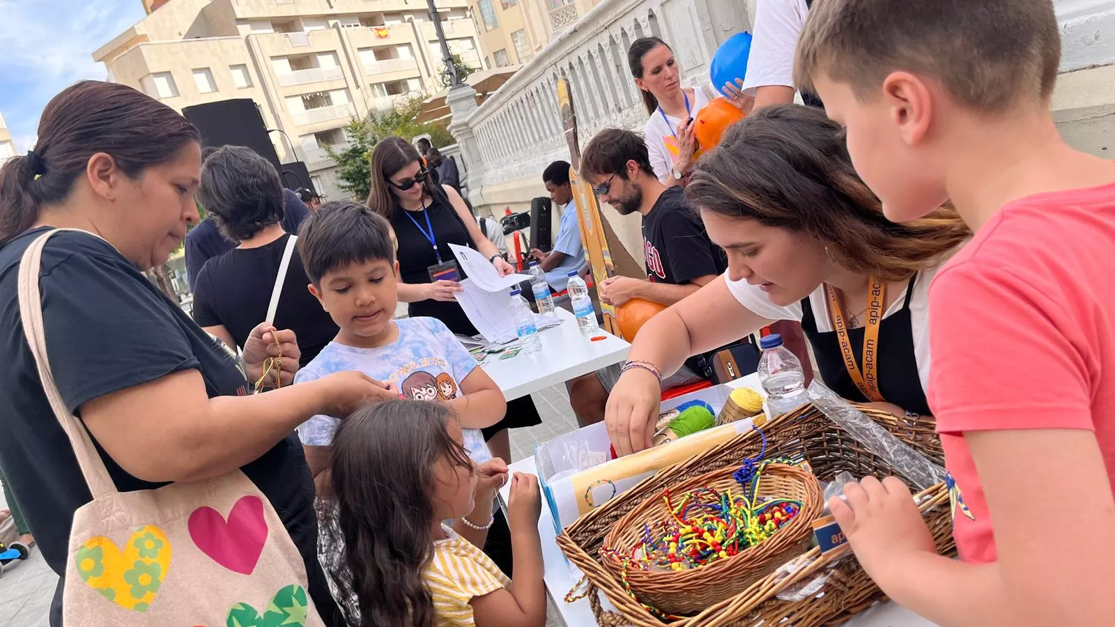 Actividades en Huesca por el Día Mundial de los Refugiados. Foto Mercedes Manterola