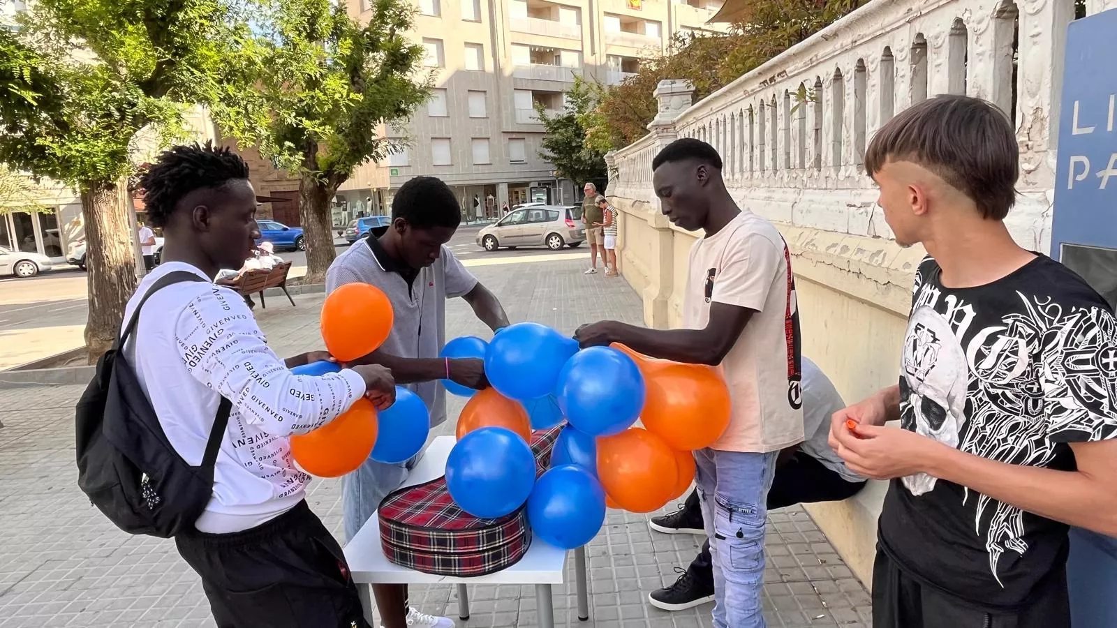 Actividades en Huesca por el Día Mundial de los Refugiados. Foto Mercedes Manterola