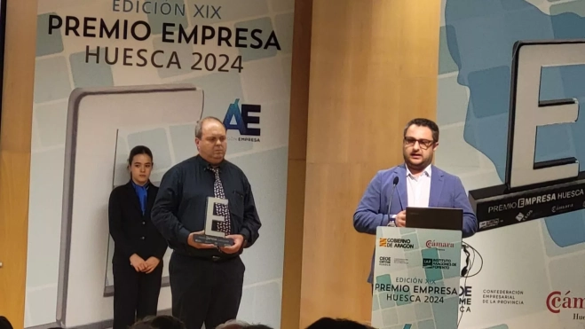 Carlos Puyal y Dante Chicarelli del Premio Empresa Huesca Carlos Puyal y Dante Chicarelli del Premio Empresa Huesca