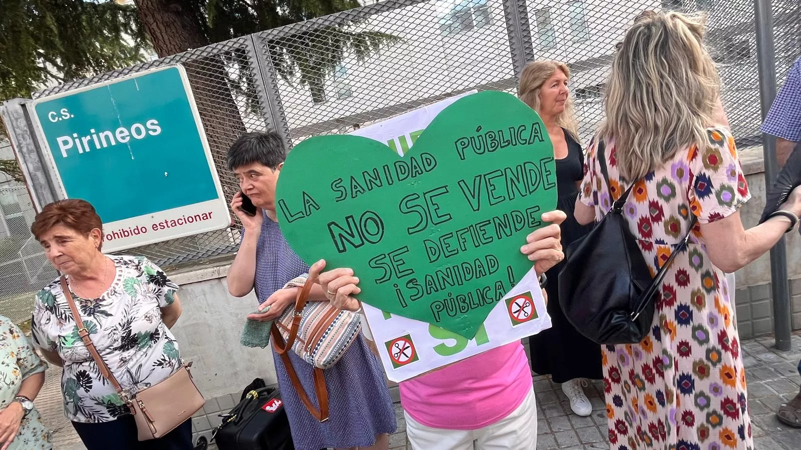 Concentración de la Plataforma en Defensa de la Sanidad Pública de Huesca. Foto Mercedes Manterola
