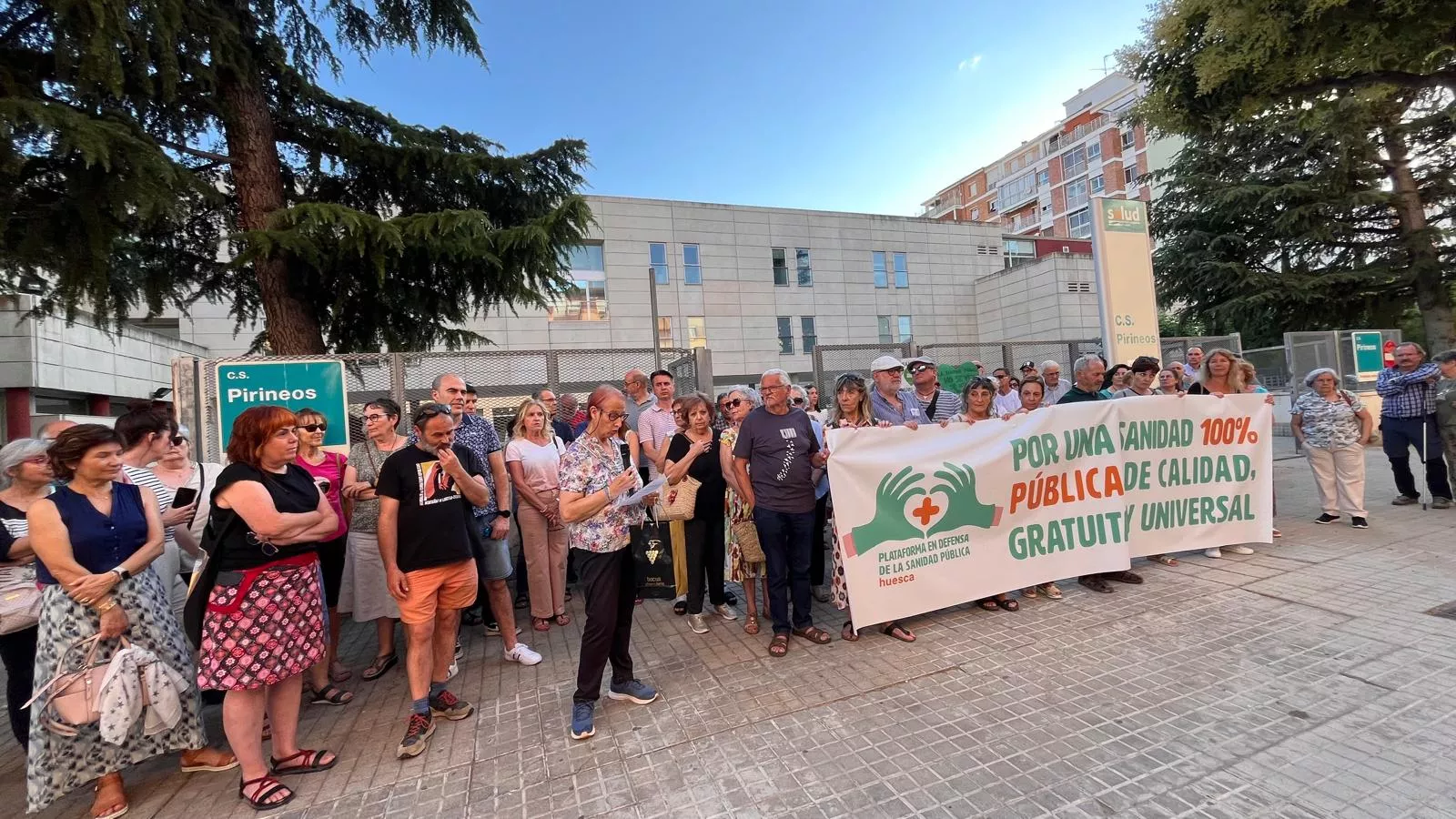 Concentración de la Plataforma en Defensa de la Sanidad Pública de Huesca. Foto Mercedes Manterola