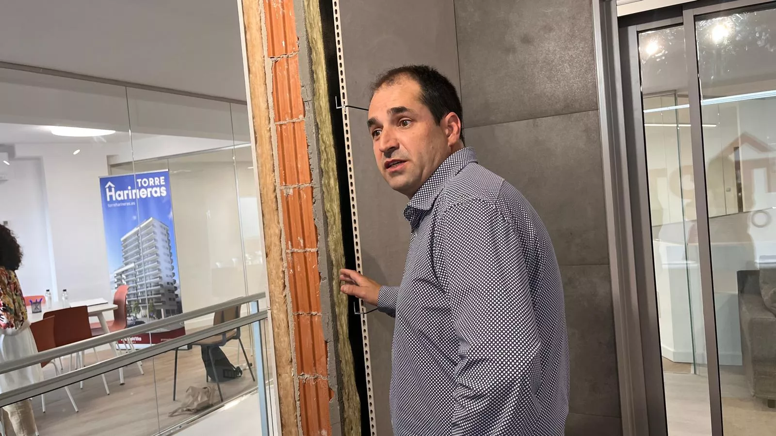 Presentación del proyecto de construcción de 92 viviendas de Torre Harineras.