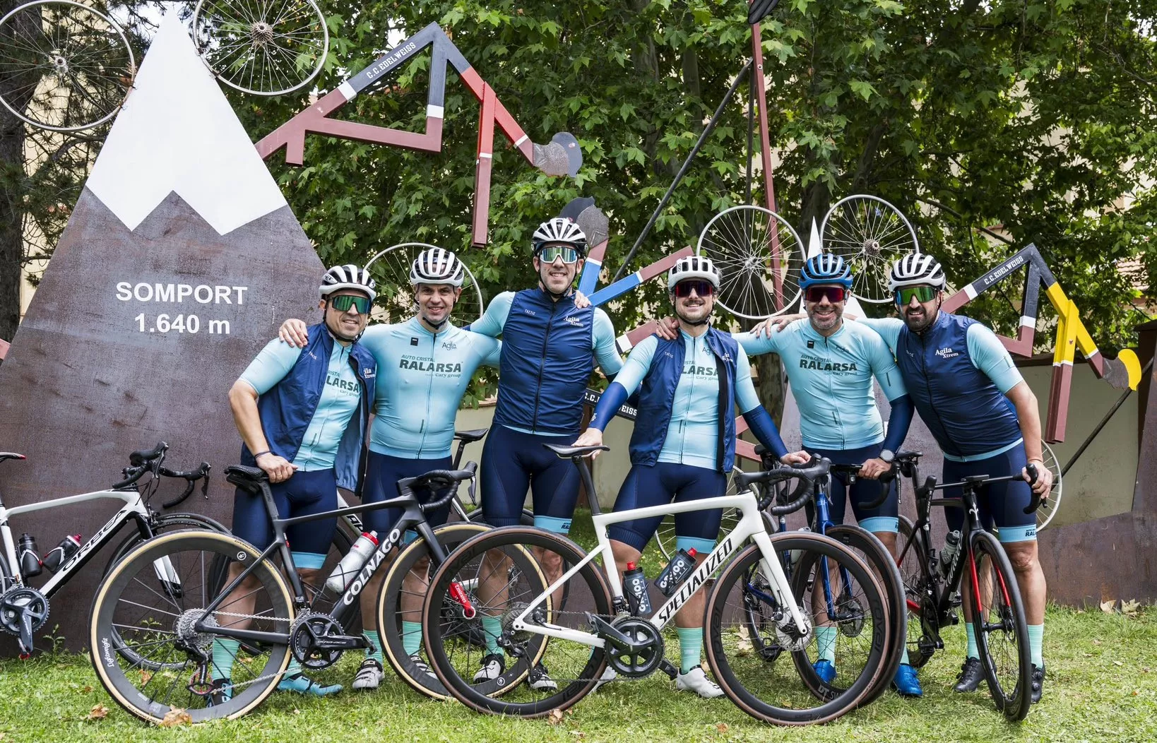 Aficionados. Foto: Quebrantahuesos