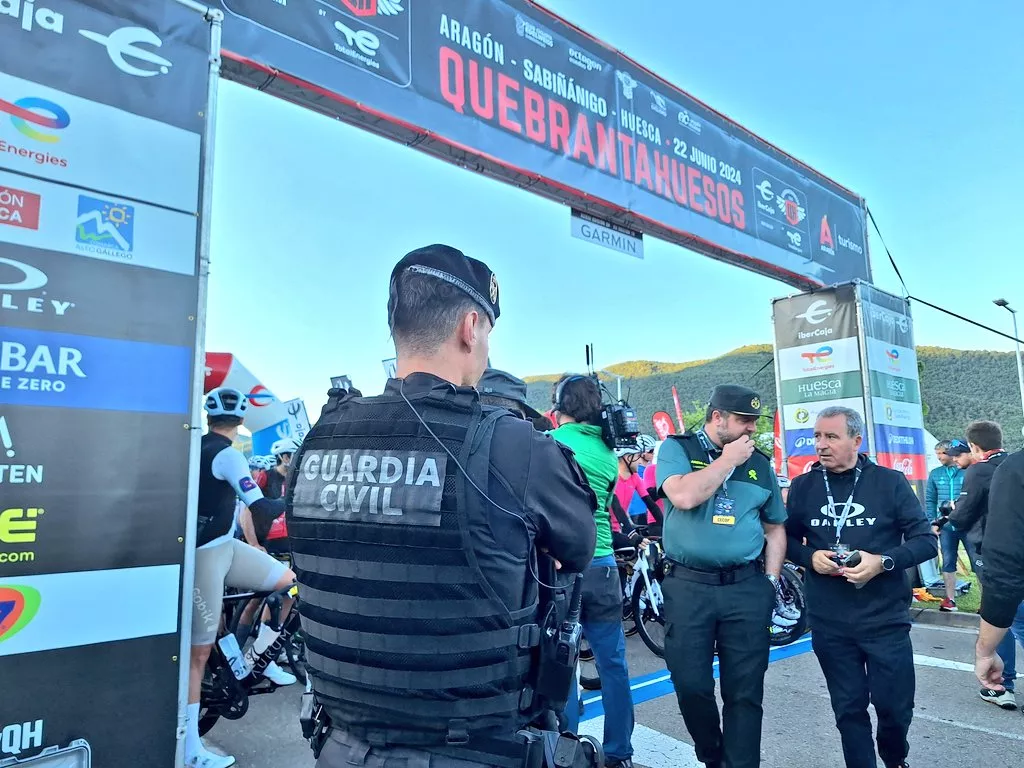 Corte de cinta protocolario.