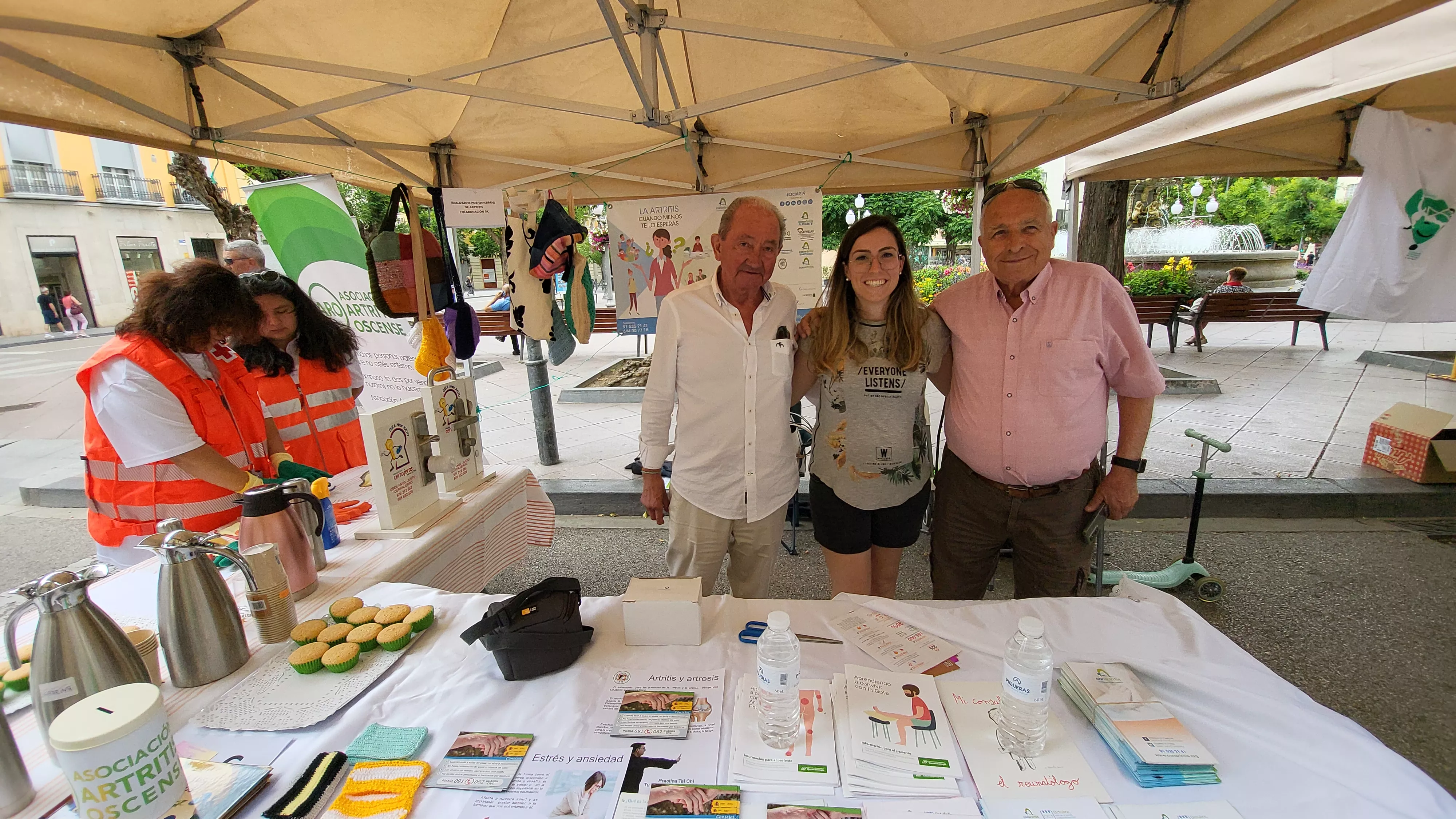 Tercera edición de la Feria de la Salud en Huesca. Foto Mercedes Manterola
