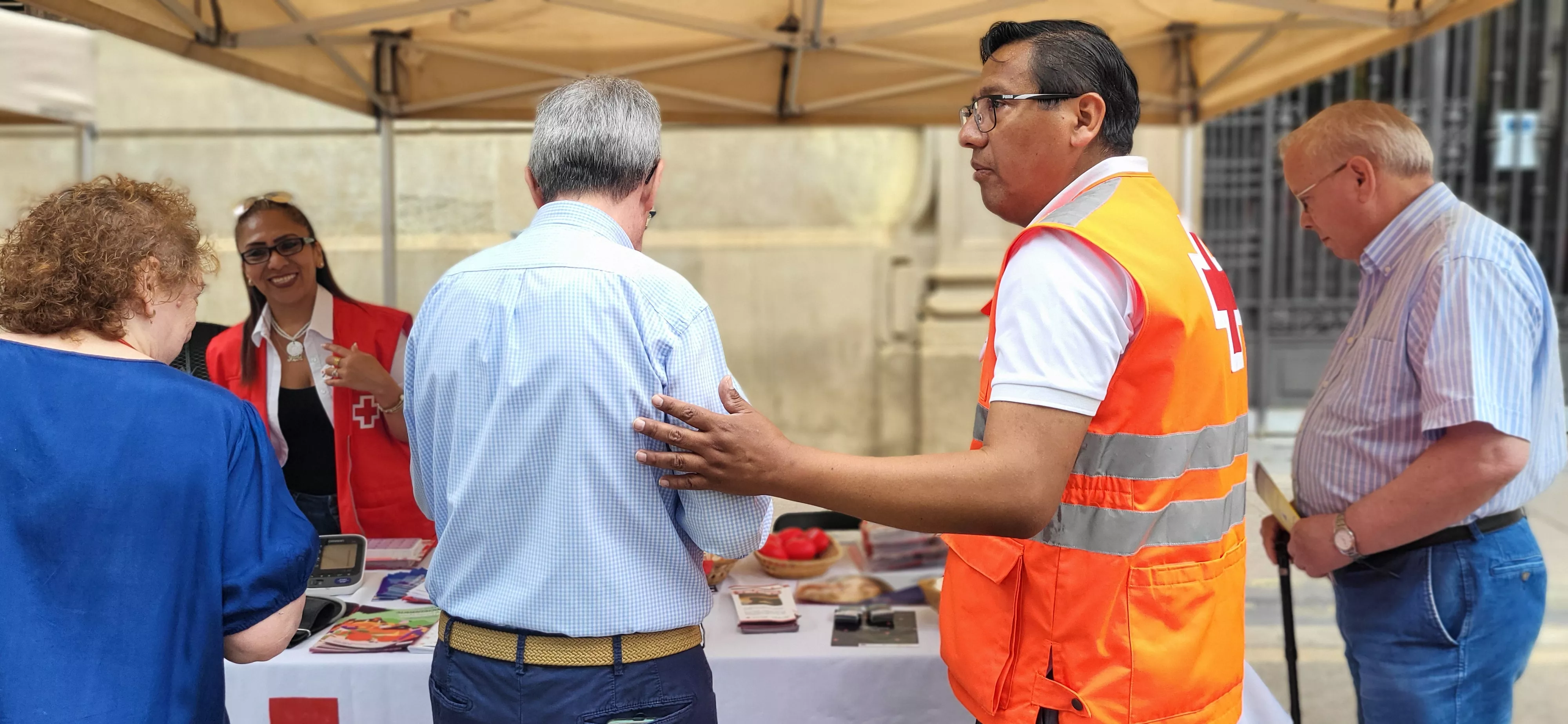 Tercera edición de la Feria de la Salud en Huesca. Foto Mercedes Manterola