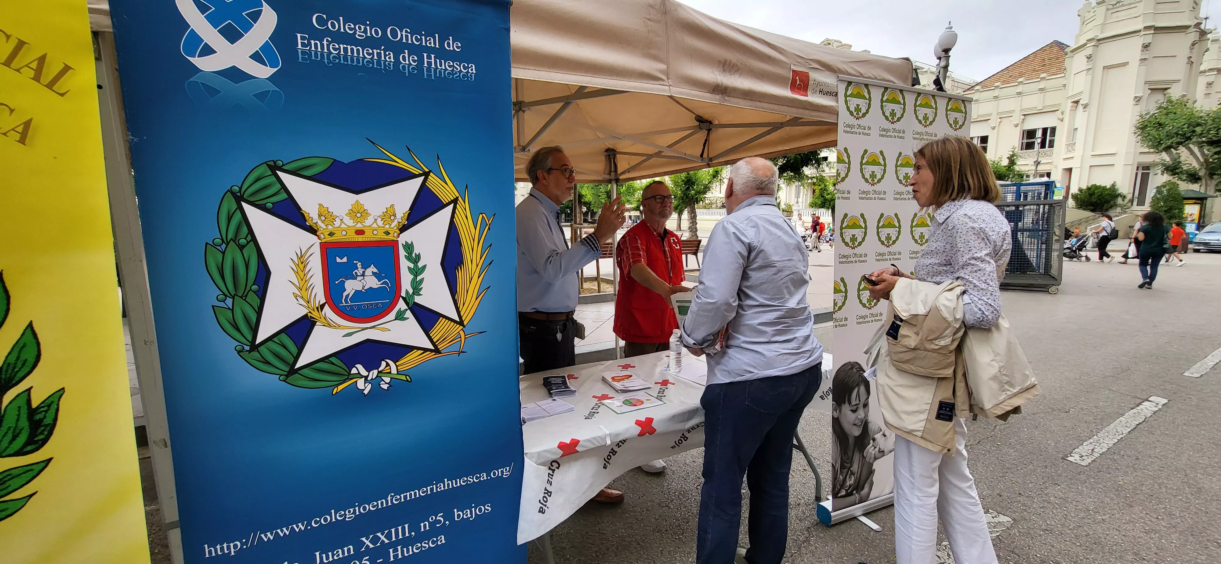 Tercera edición de la Feria de la Salud en Huesca. Foto Mercedes Manterola