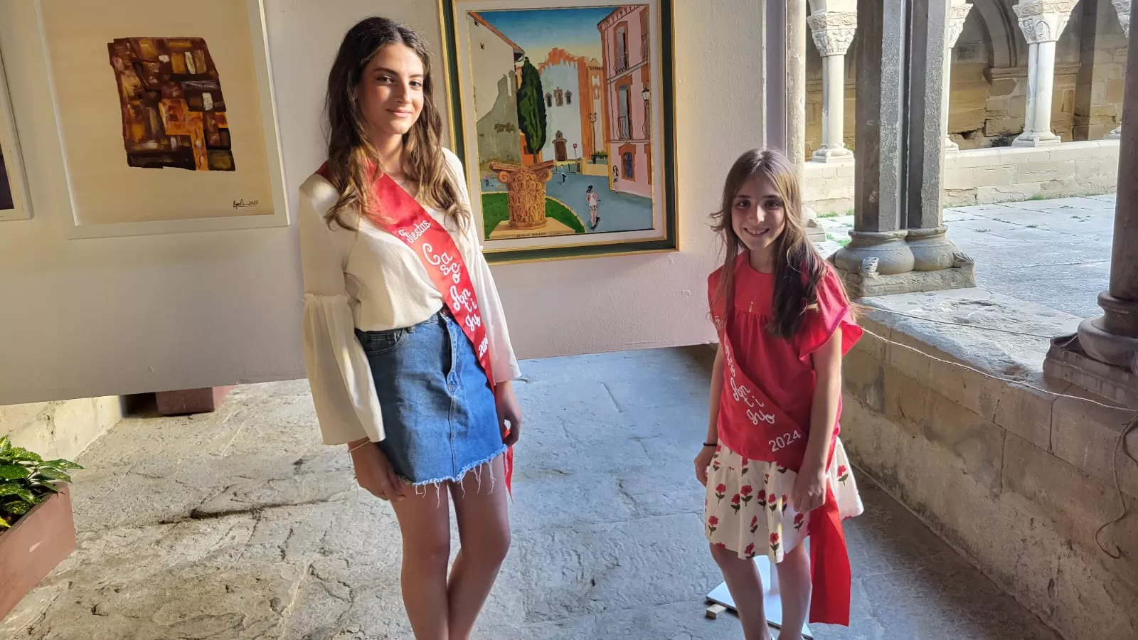 Exposición de pintores del Casco Viejo en el Claustro de San Pedro