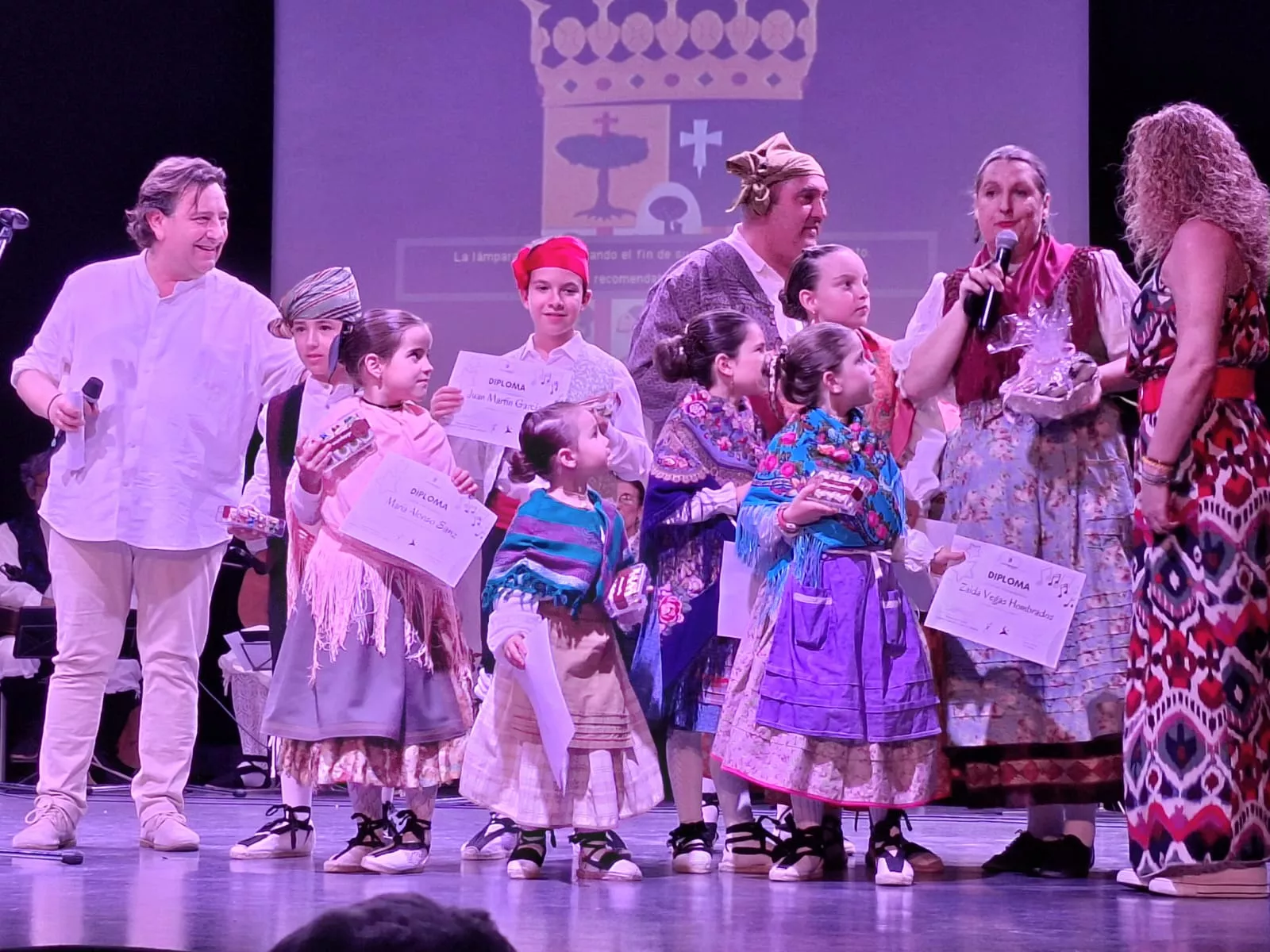 Final de curso de la escuela de jota de la Casa de Aragón en Madrid.  (12)