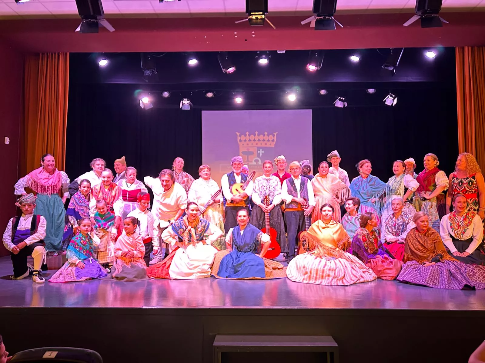 Final de curso de la escuela de jota de la Casa de Aragón en Madrid.  (12)