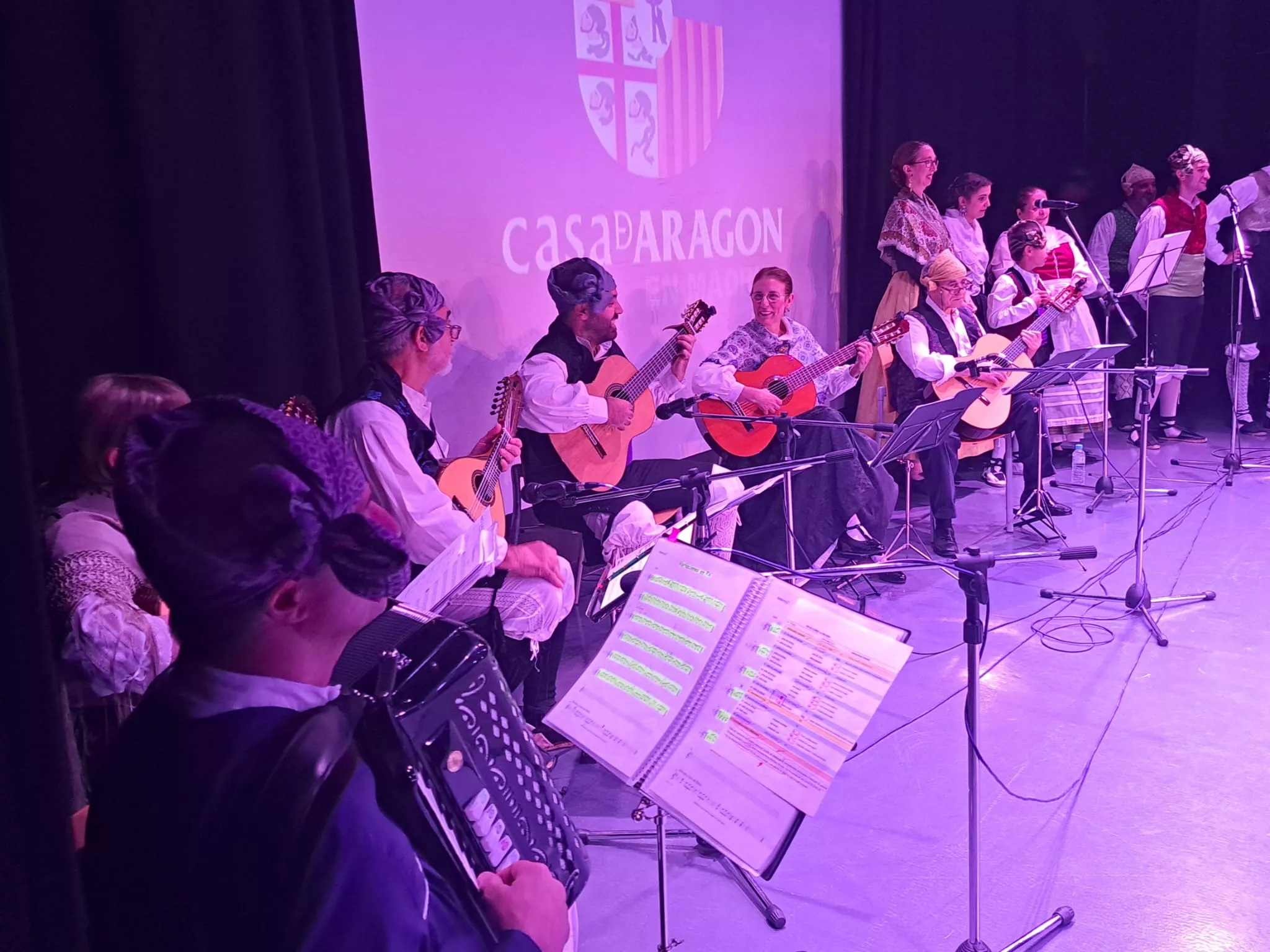 Final de curso de la escuela de jota de la Casa de Aragón en Madrid.