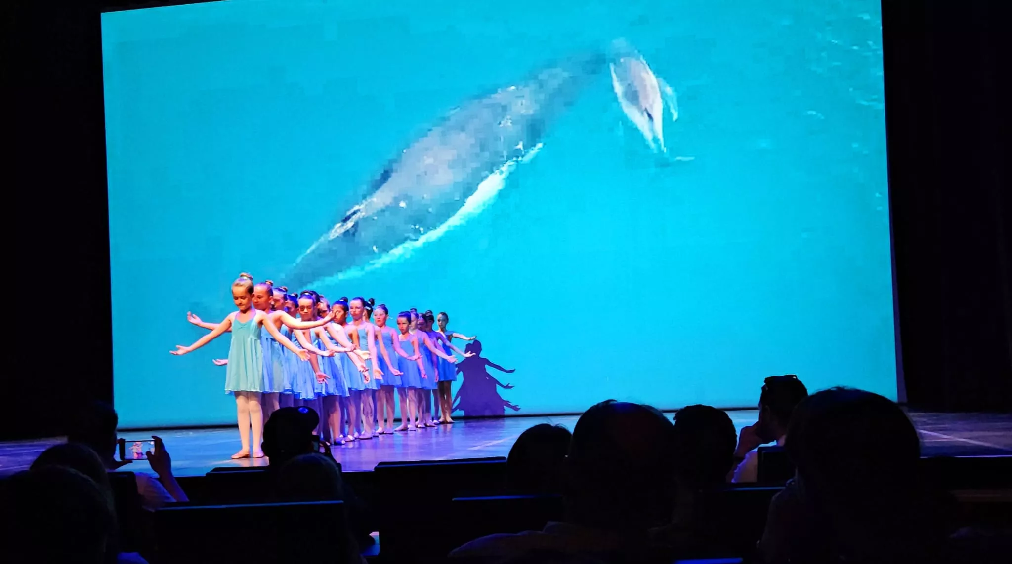 Representación de fin de curso de la Escuela de baile Elenco