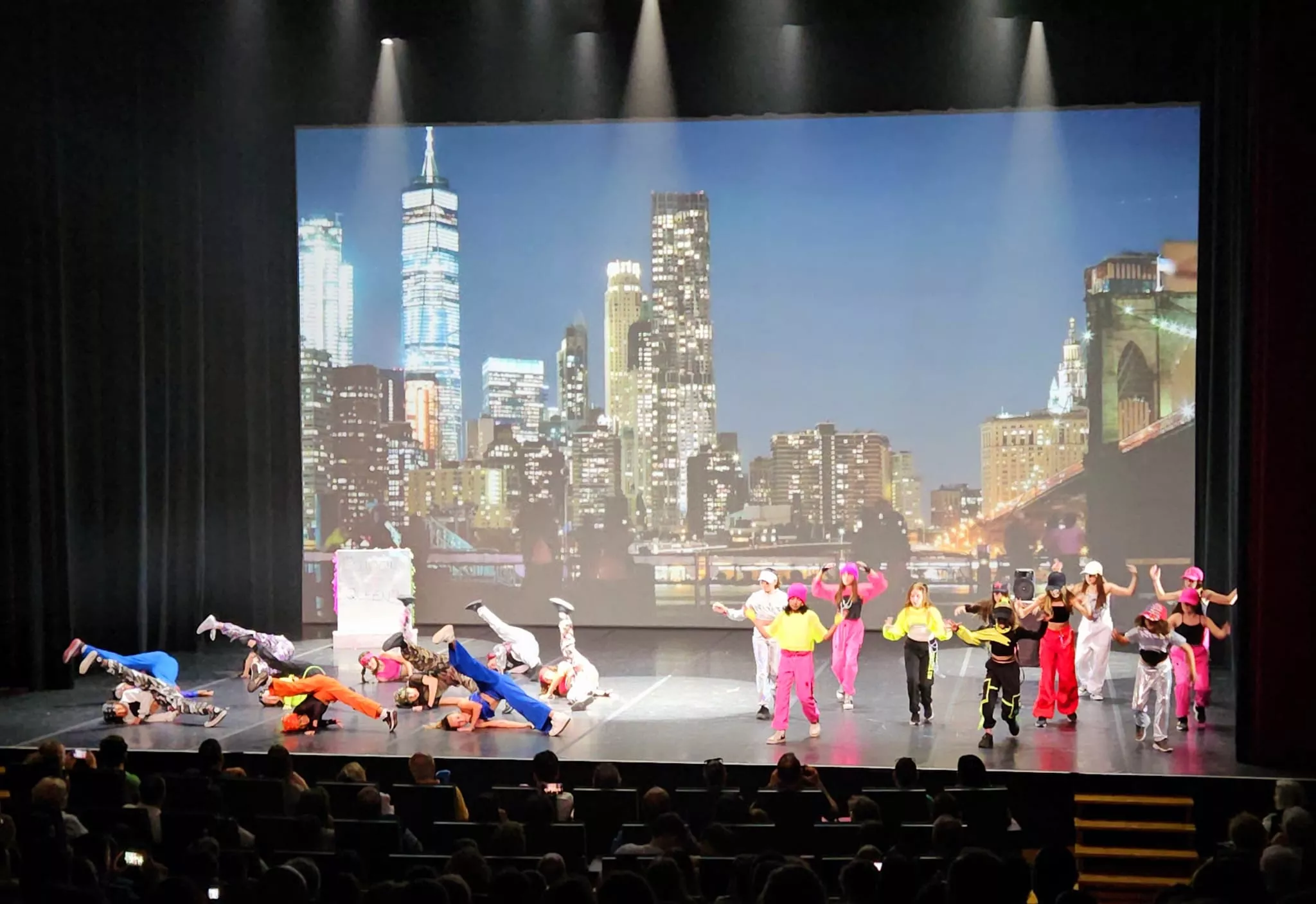 Representación de fin de curso de la Escuela de baile Elenco