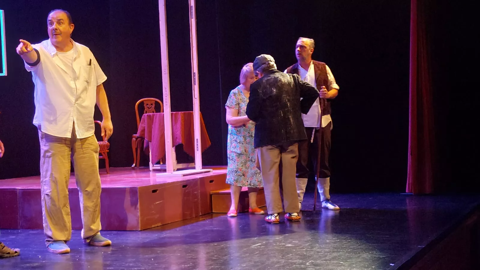 Las Lolas, interpretando Guadaña al resucitado. Foto J.G.A